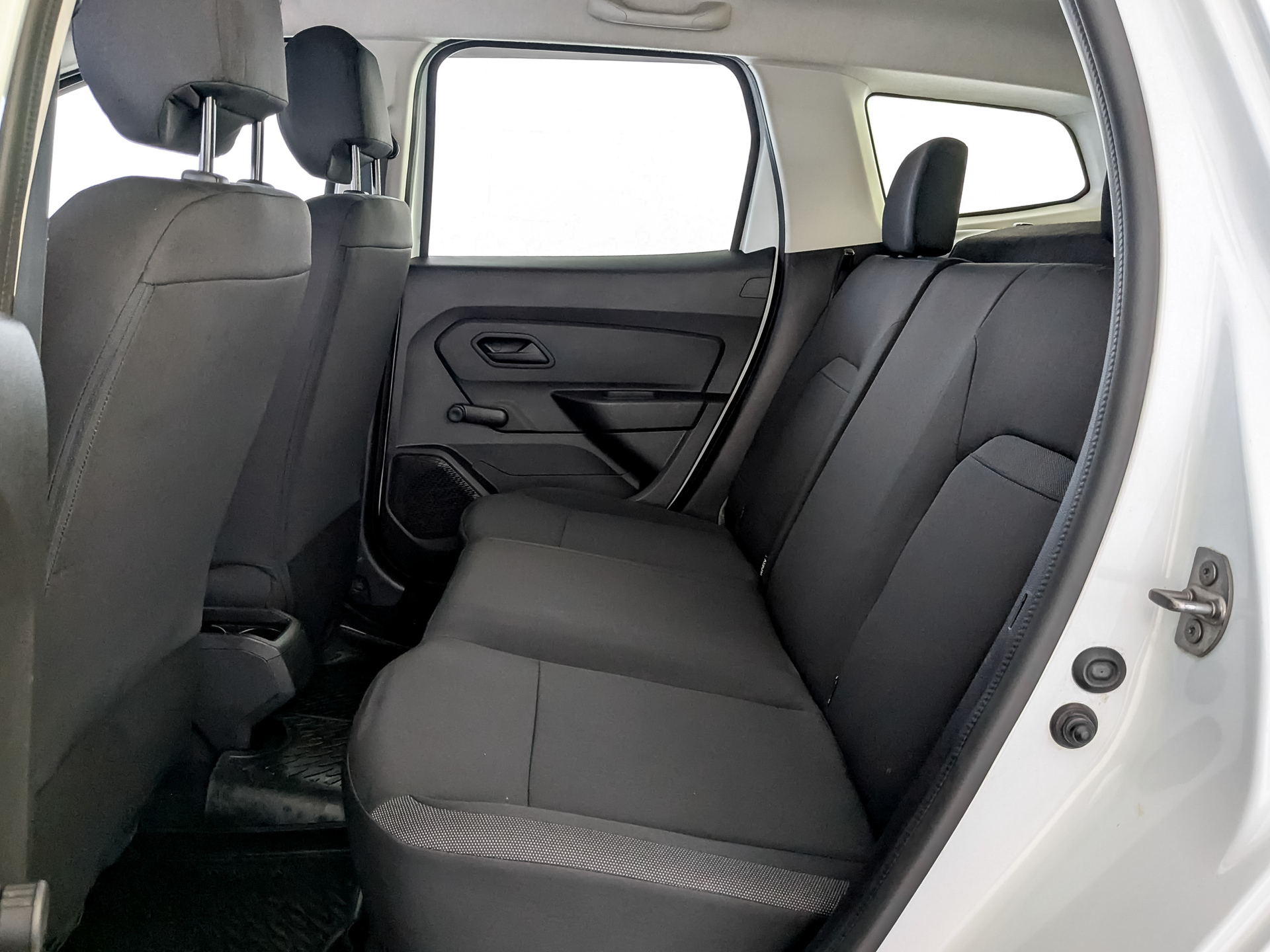 RENAULT Duster 1.60 (114 л.с), механическая, 2021, пробег 74 753 км