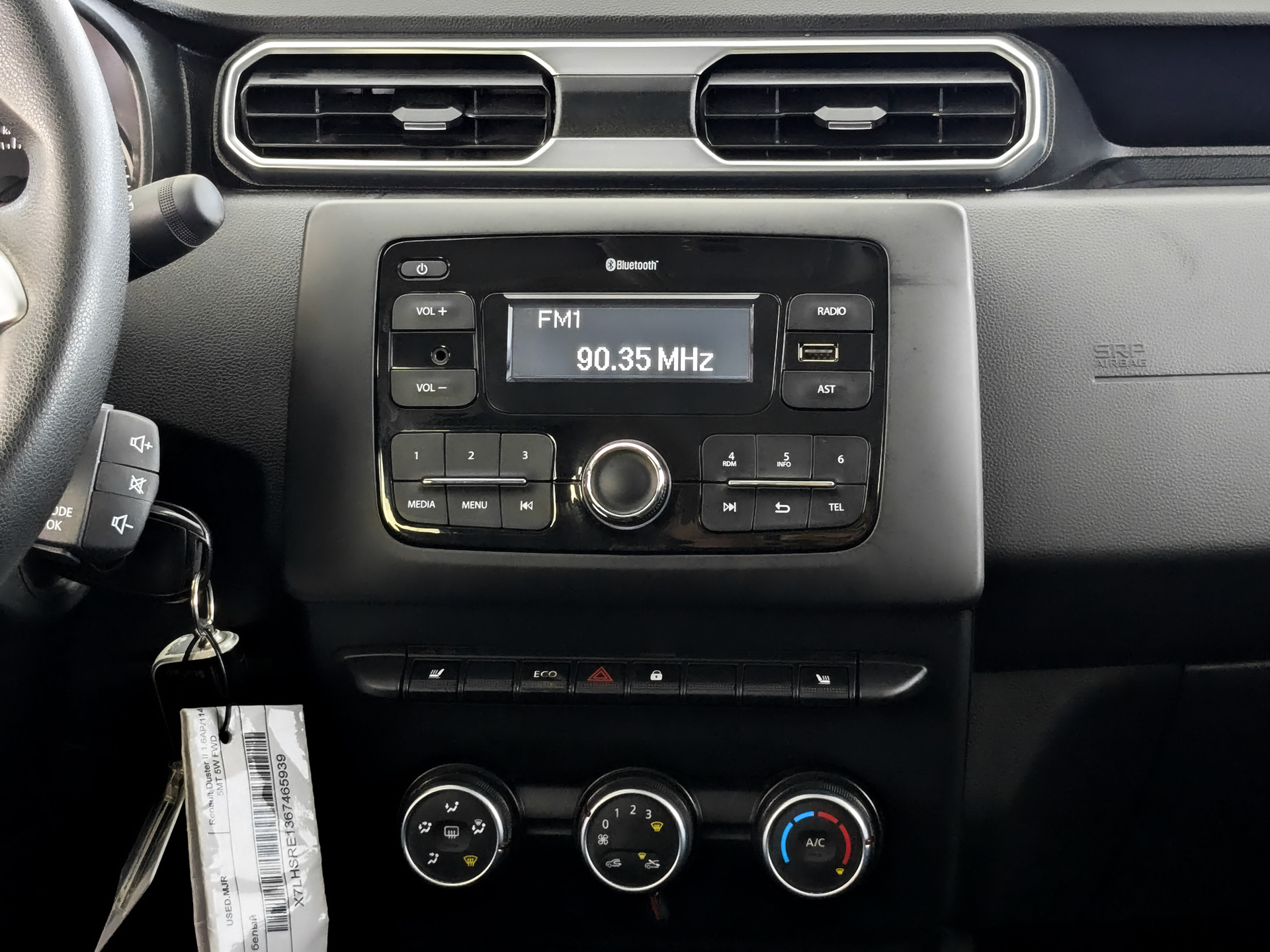 RENAULT Duster 1.60 (114 л.с), механическая, 2021, пробег 74 753 км