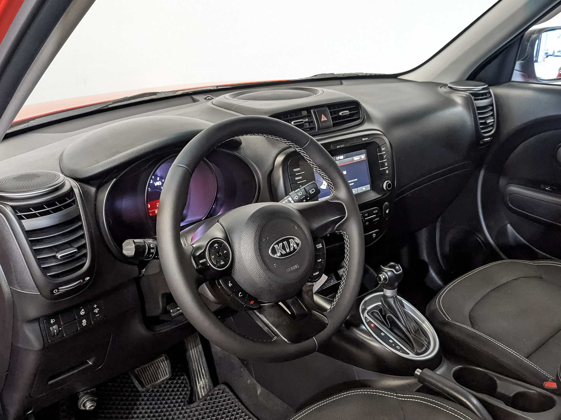 KIA Soul 2.00 (150 л.с), автомат, 2018, пробег 165 396 км