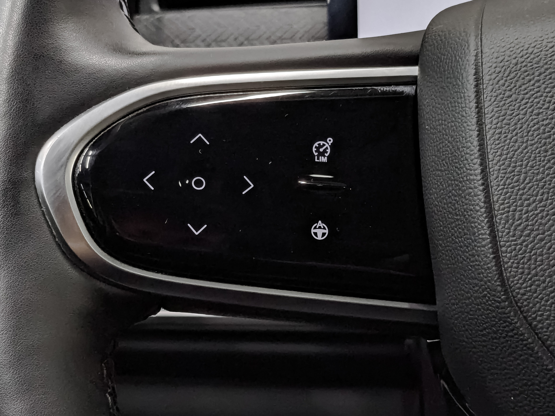 JAECOO J7 1.60 (186 л.с), автомат, 2023, пробег 53 892 км