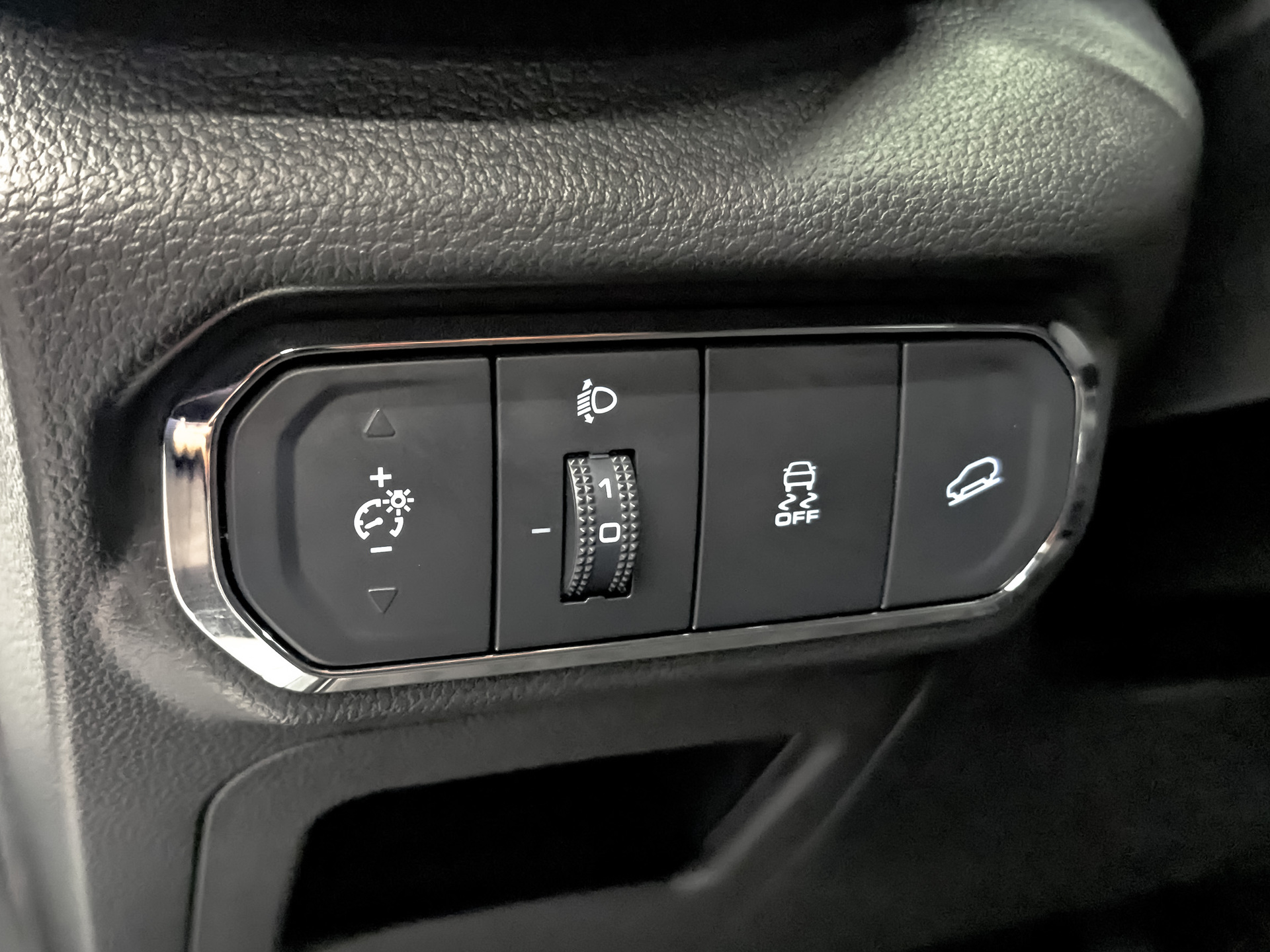 HAVAL Jolion 1.50 (143 л.с), автомат, 2025, пробег 16 397 км