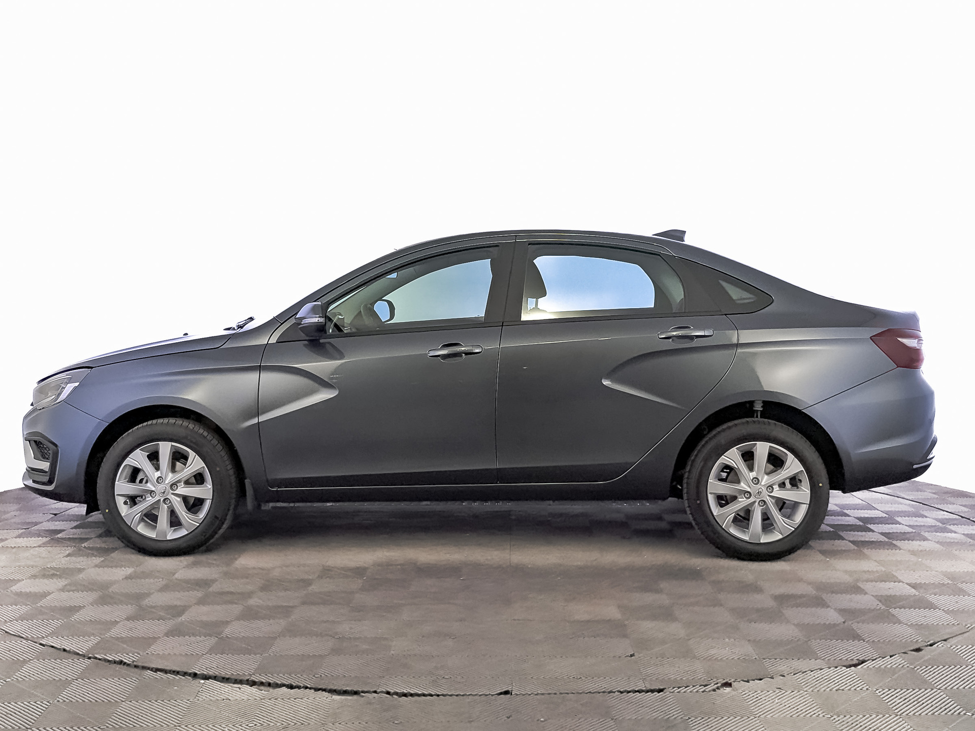 Фото Lada Vesta Седан Драйв 1.8/122 ВТ