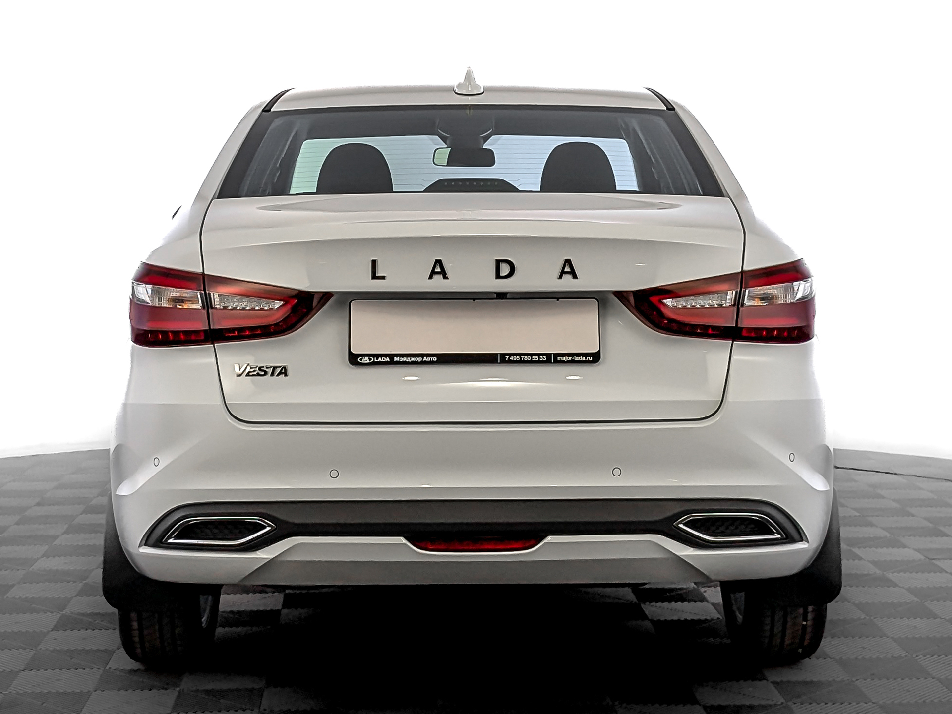 Фото Lada Vesta Седан Драйв 1.8/122 ВТ