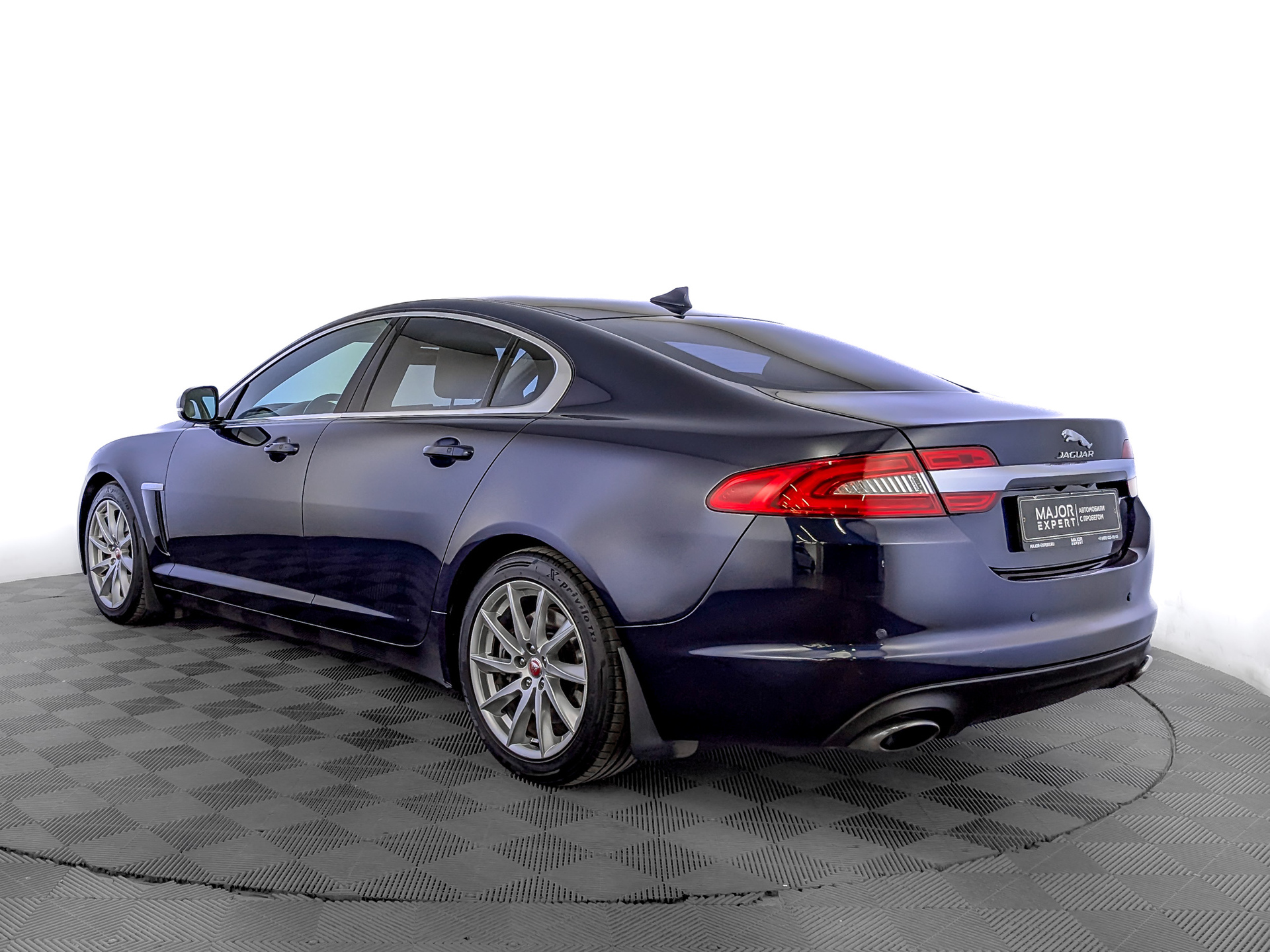 JAGUAR XF 2.00 (240 л.с), автомат, 2014, пробег 160 530 км