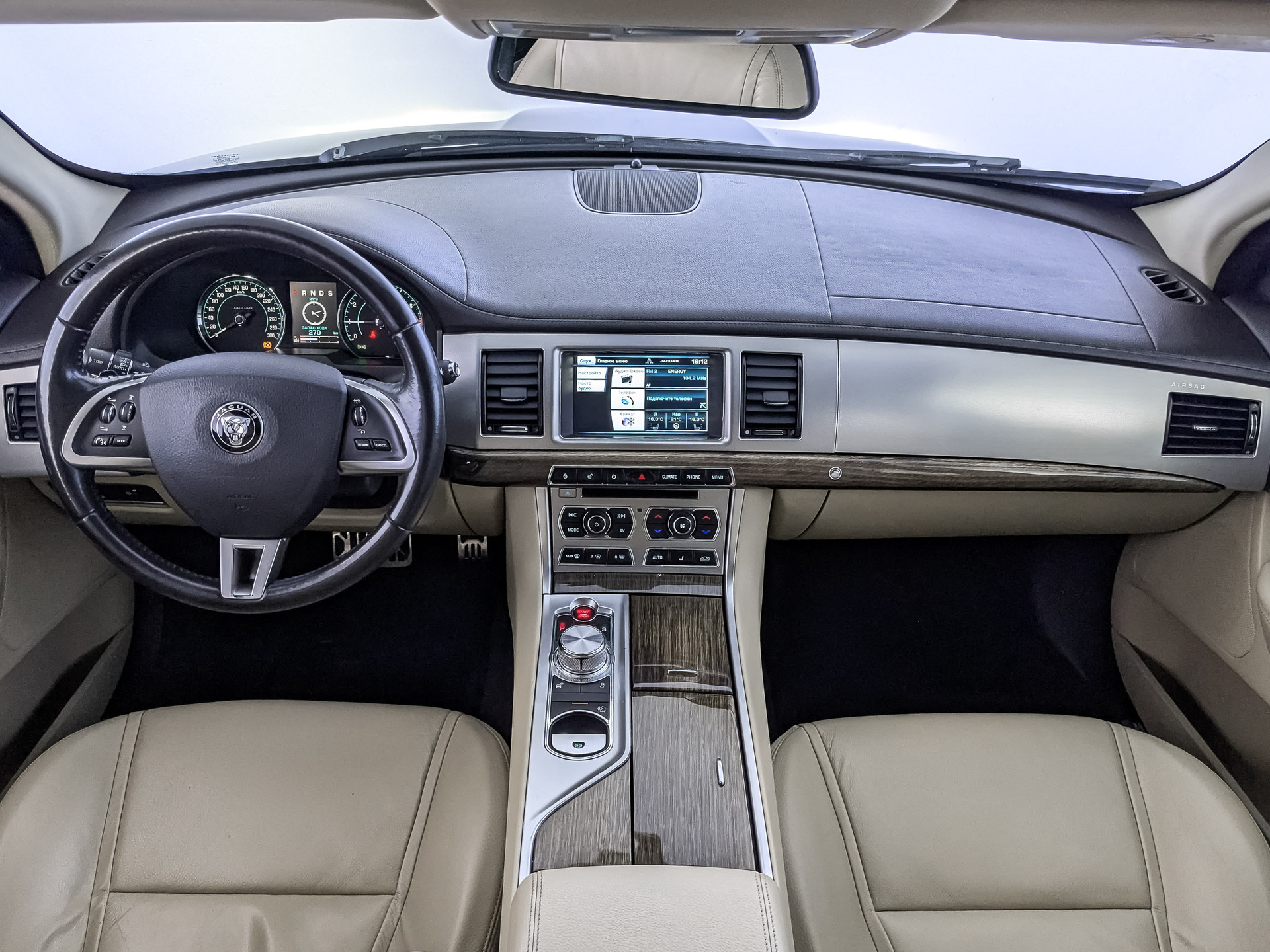JAGUAR XF 2.00 (240 л.с), автомат, 2014, пробег 160 530 км