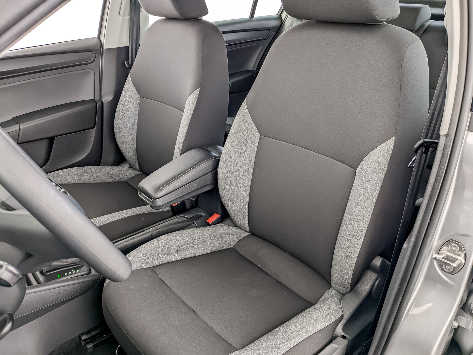SKODA Rapid II 1.60 (110 л.с), автомат, 2021, пробег 83 674 км