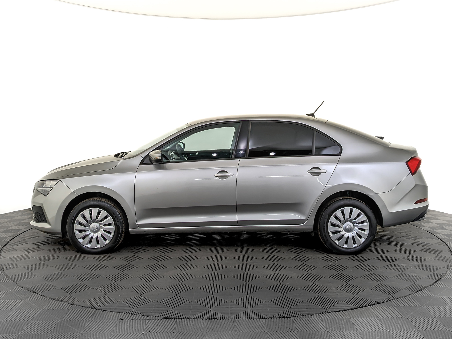 SKODA Rapid II 1.60 (110 л.с), автомат, 2021, пробег 75 966 км