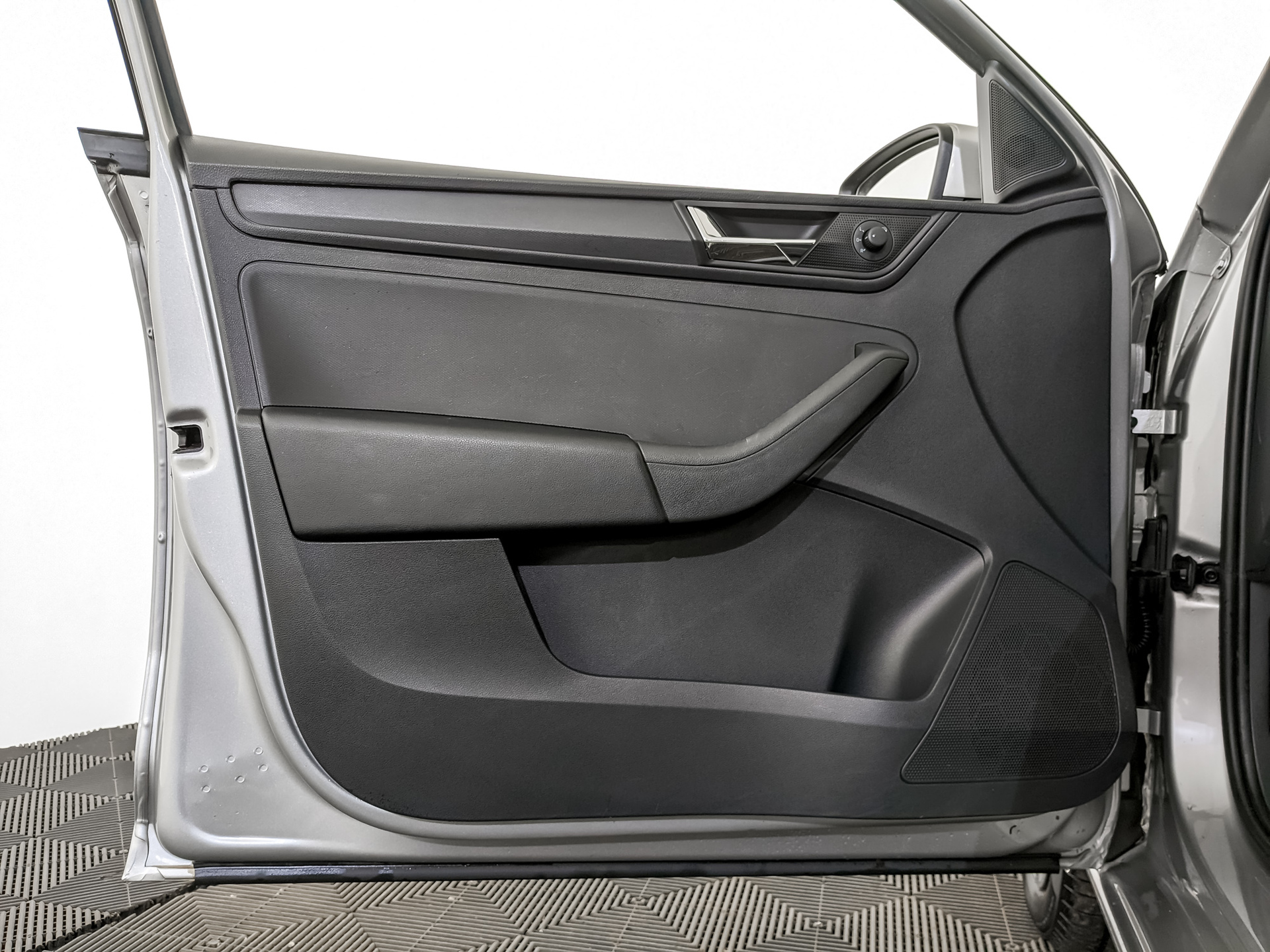 SKODA Rapid II 1.60 (110 л.с), автомат, 2021, пробег 75 966 км