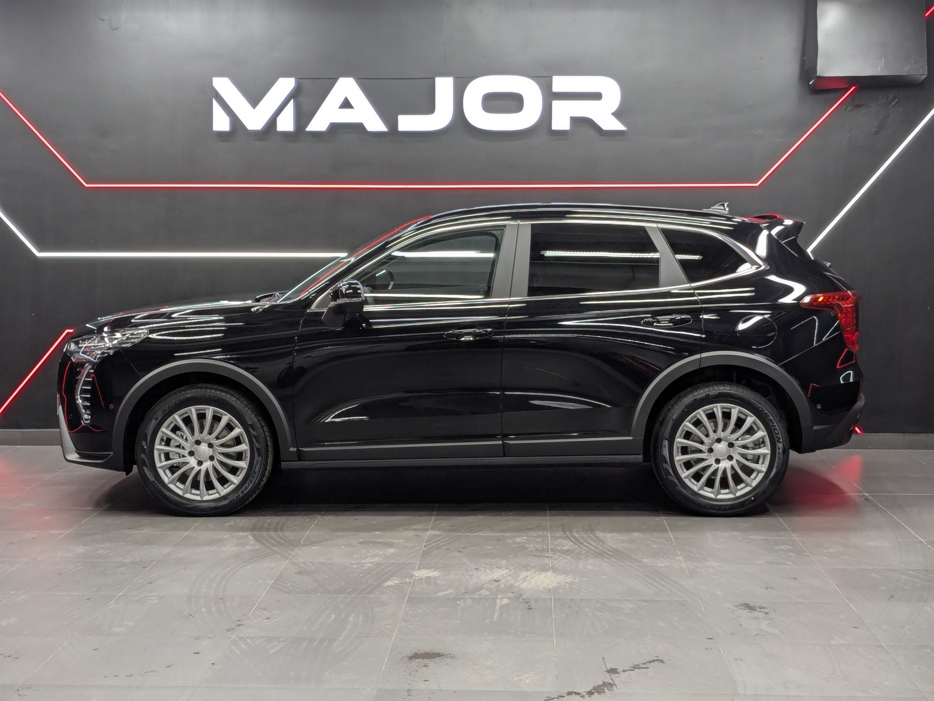 Фото Haval Jolion Техно + 1.5T/150 7RT 4WD