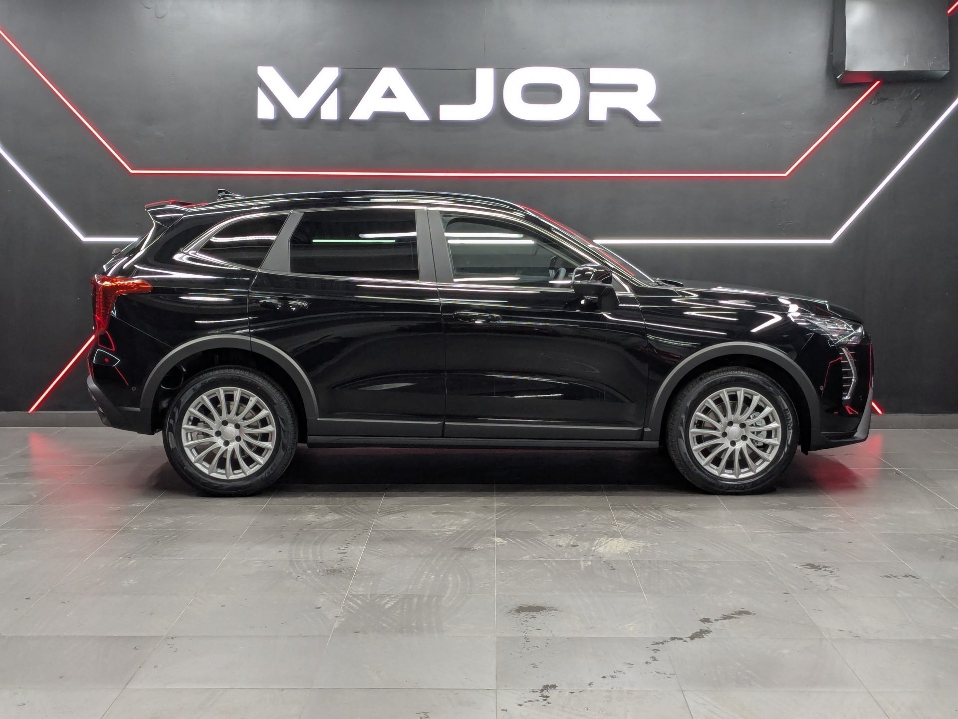 Фото Haval Jolion Техно + 1.5T/150 7RT 4WD