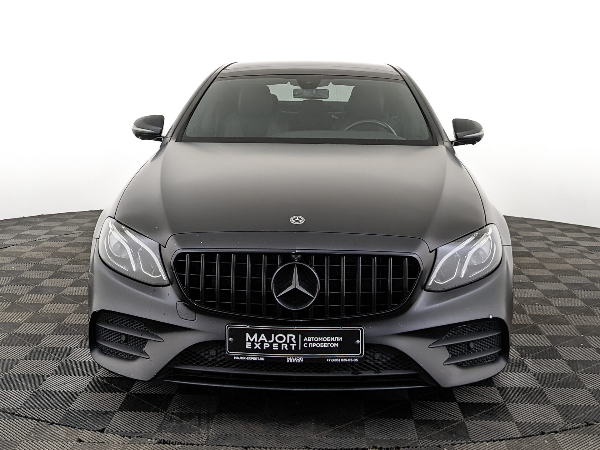 MERCEDES-BENZ E-Класс 3.00 (367 л.с), автомат, 2019, пробег 100 375 км