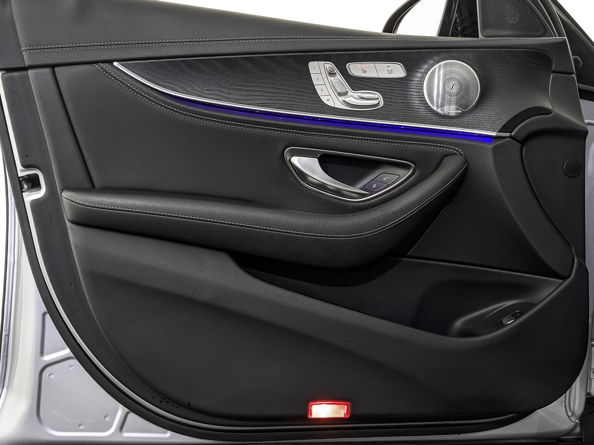 MERCEDES-BENZ E-Класс 3.00 (367 л.с), автомат, 2019, пробег 100 375 км