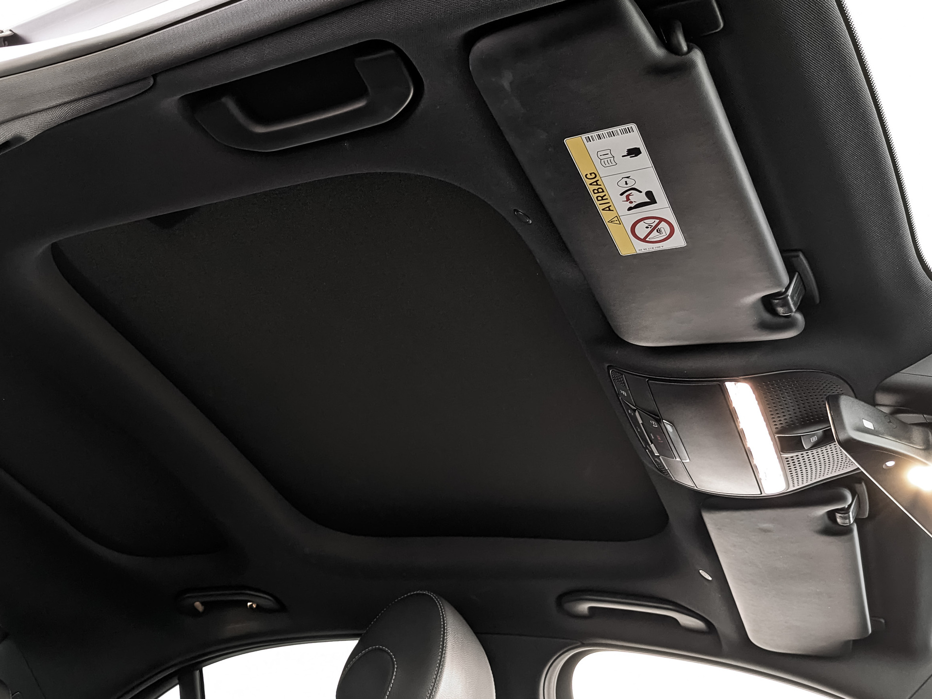 MERCEDES-BENZ E-Класс 3.00 (367 л.с), автомат, 2019, пробег 100 375 км