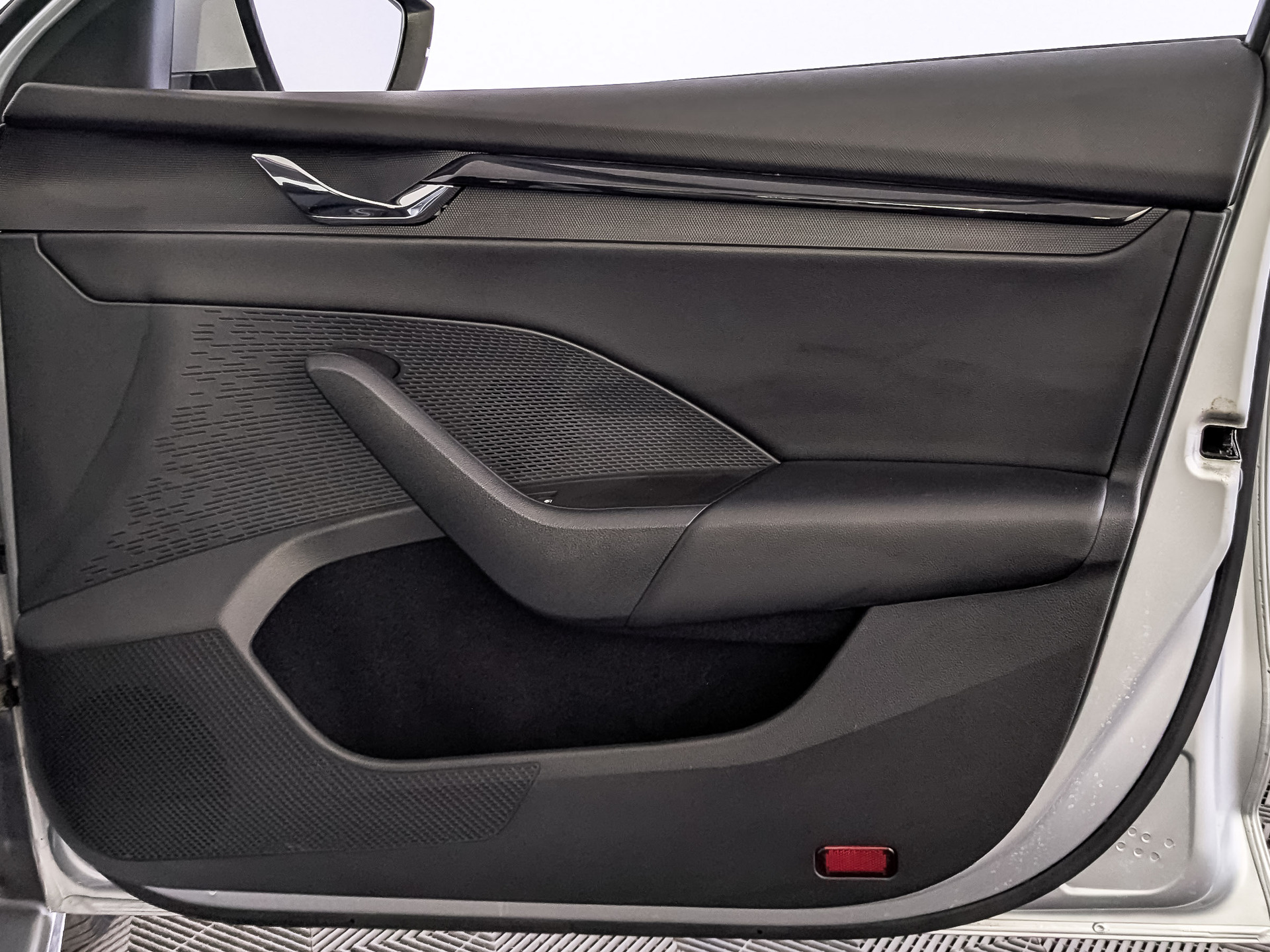 SKODA Octavia 1.40 (150 л.с), автомат, 2021, пробег 145 049 км