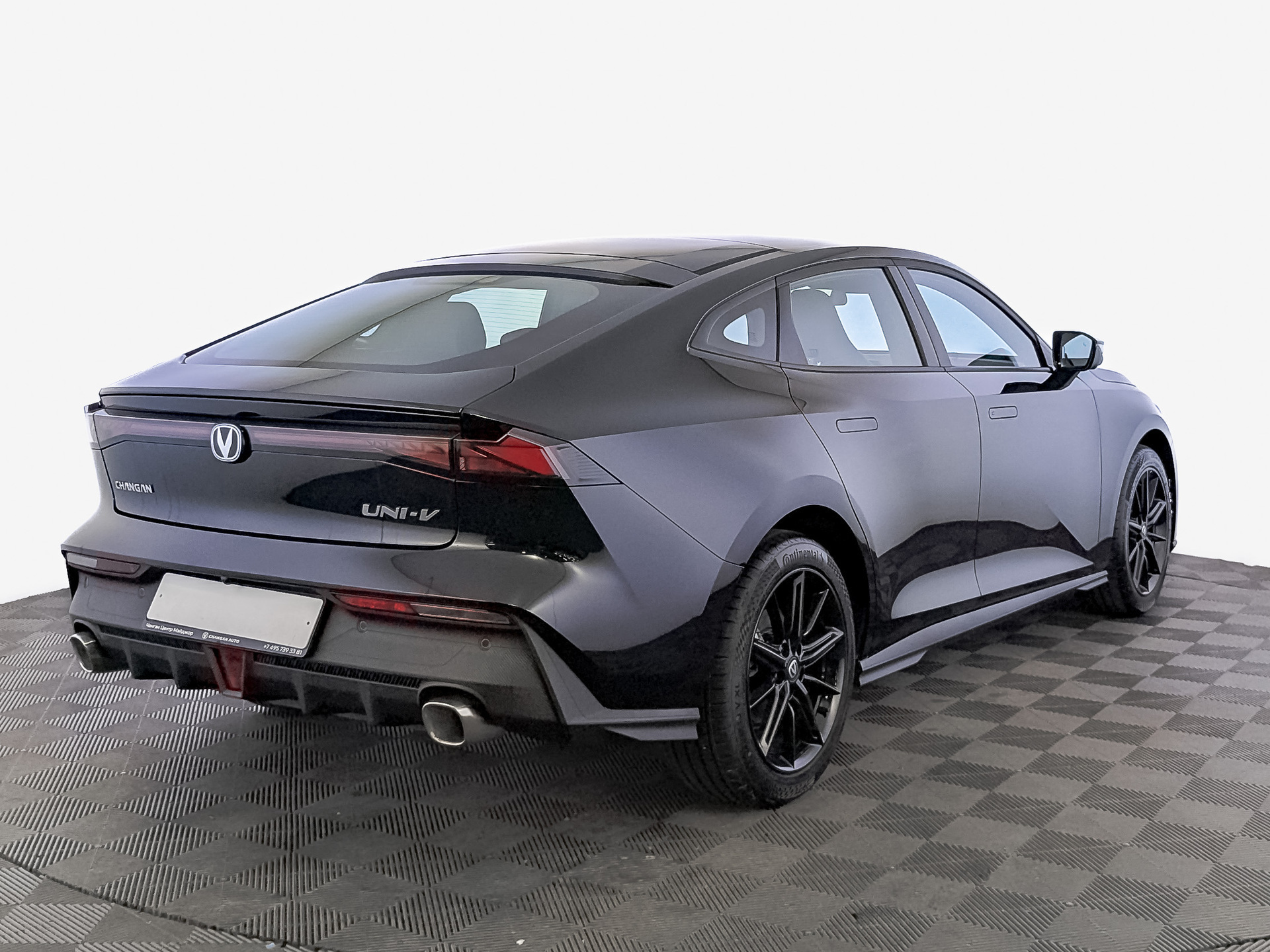 Фото Changan UNI-V Техно 1.5T/181 7RT 5L