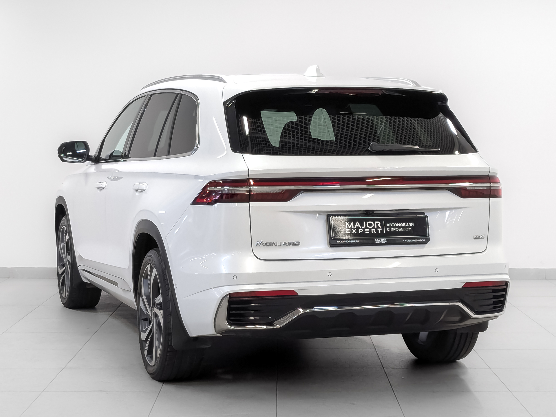 GEELY Monjaro 2.00 (238 л.с), автомат, 2024, пробег 35 599 км
