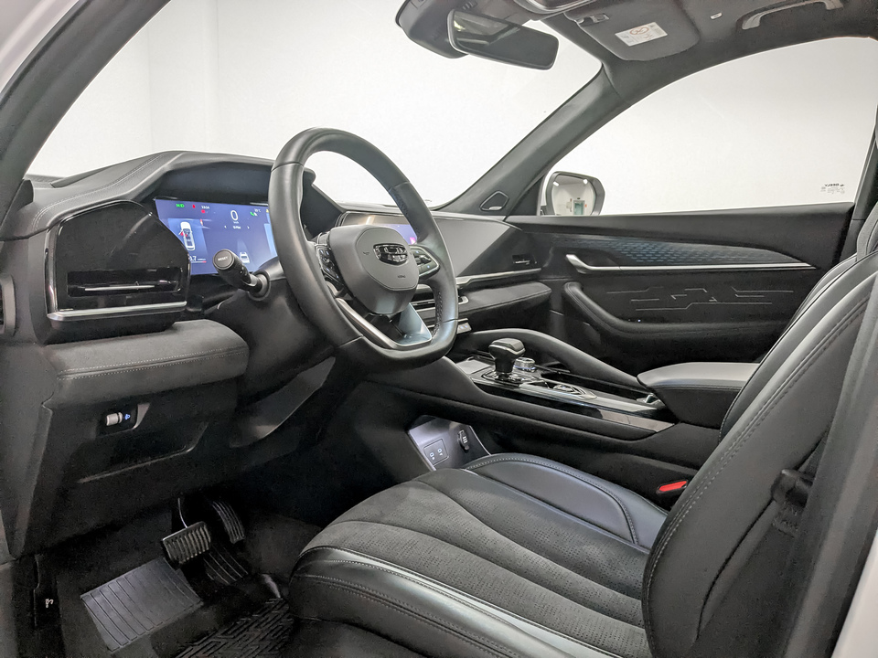 Фото Geely Monjaro с пробегом 35 599 км