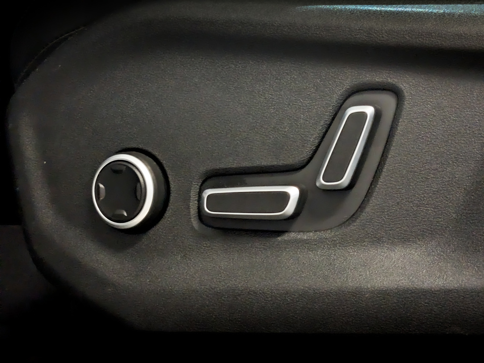 Фото Geely Monjaro с пробегом 35 599 км