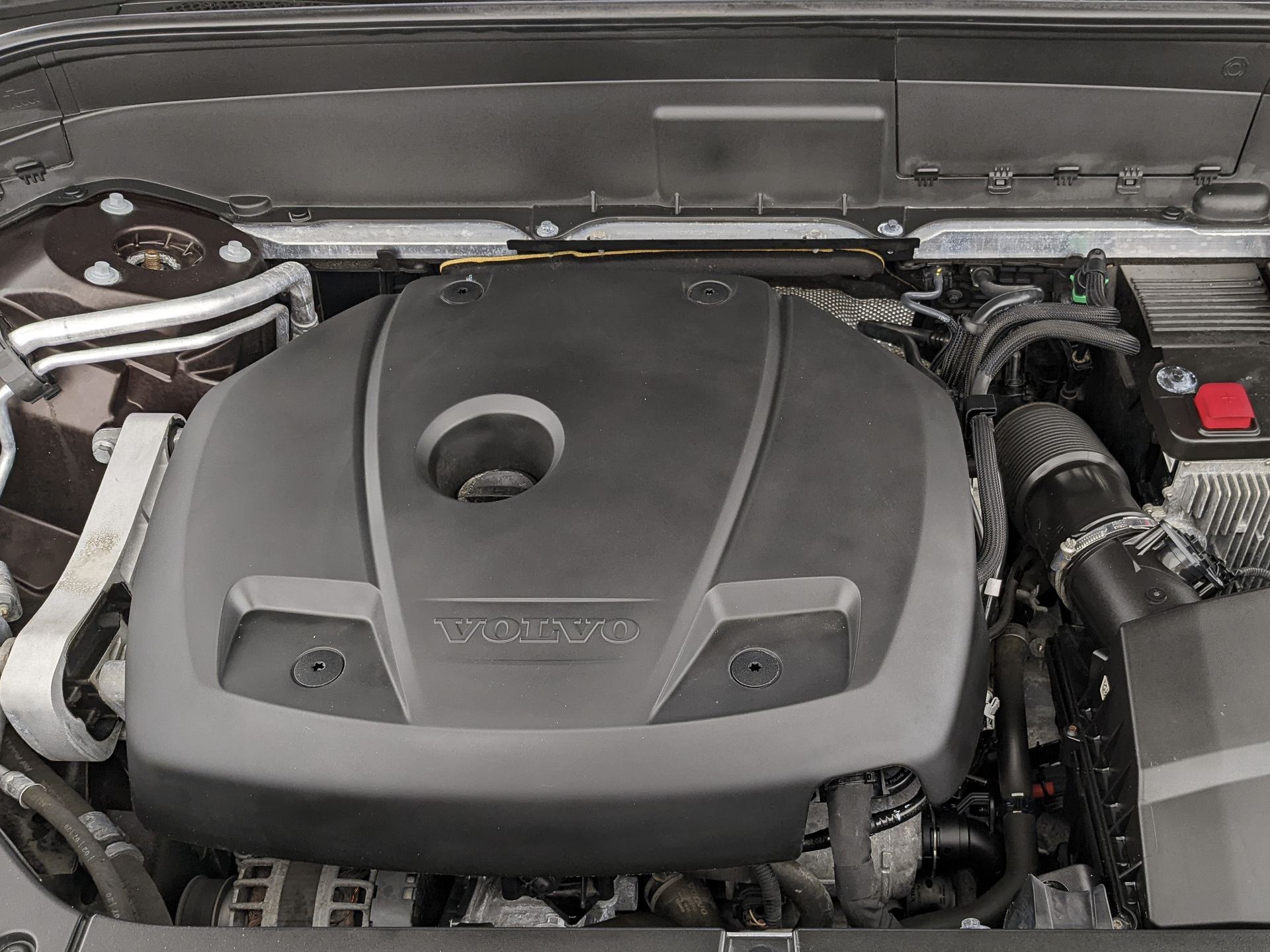 VOLVO XC90 2.00 (249 л.с), автомат, 2020, пробег 166 586 км