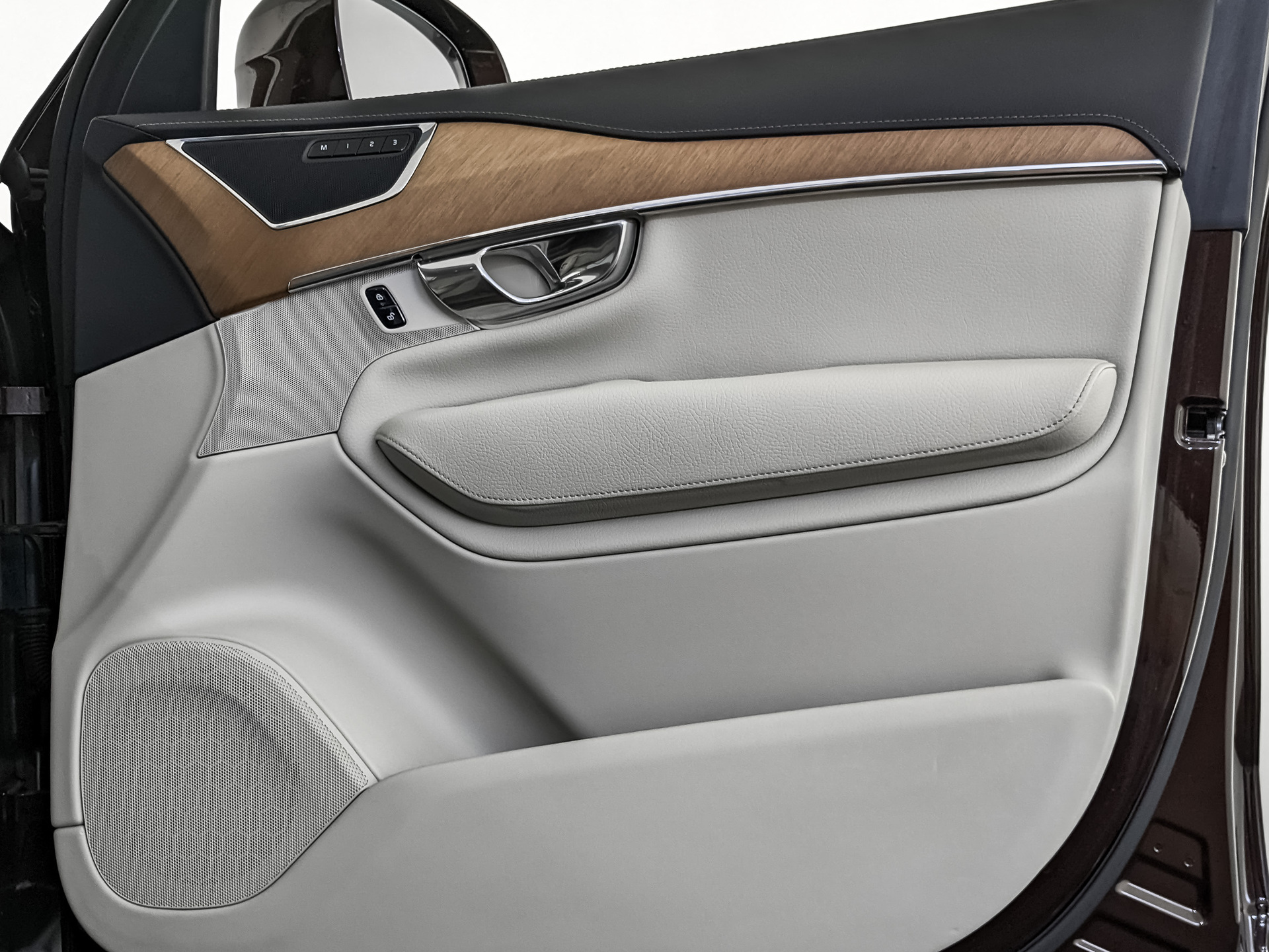 VOLVO XC90 2.00 (249 л.с), автомат, 2020, пробег 166 586 км