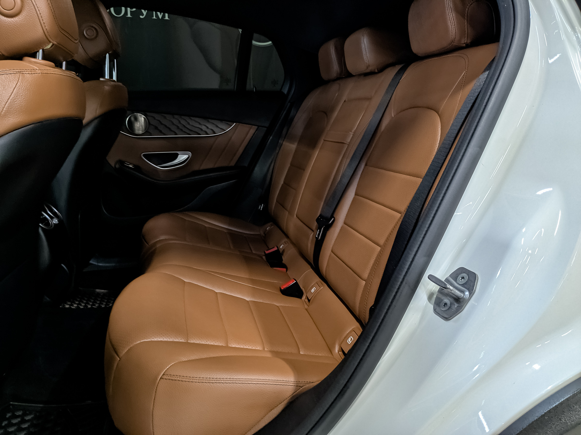 MERCEDES-BENZ GLC Coupe 1.90 (245 л.с), автомат, 2020, пробег 109 637 км