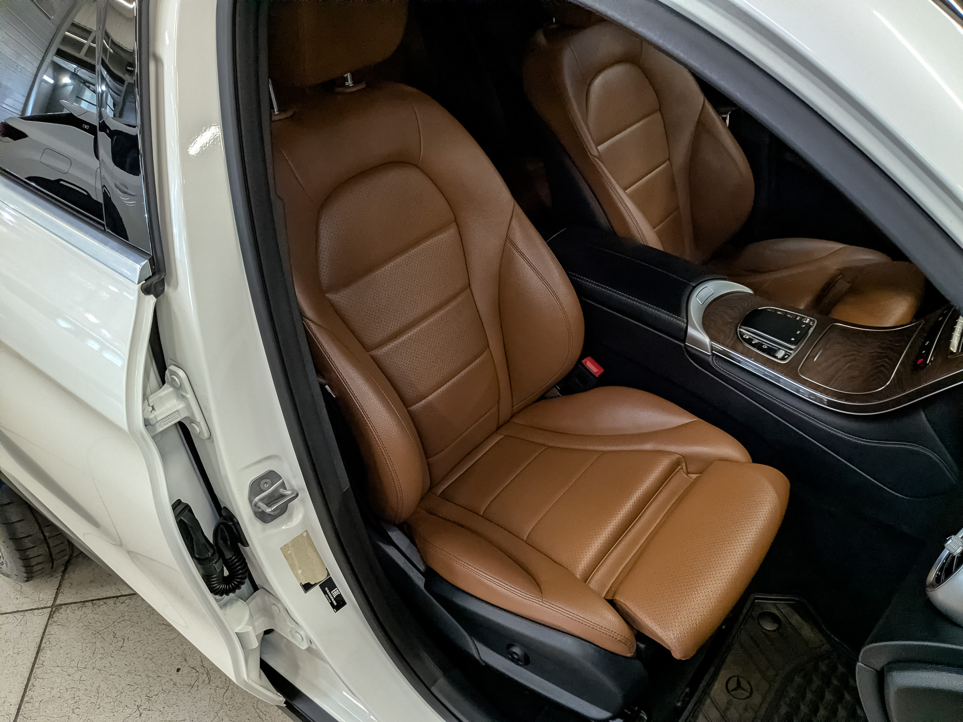MERCEDES-BENZ GLC Coupe 1.90 (245 л.с), автомат, 2020, пробег 109 637 км