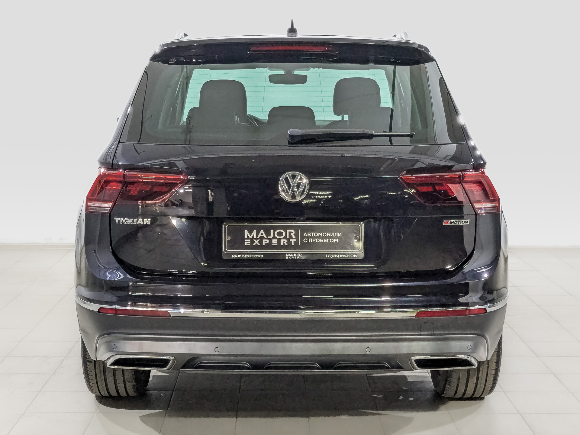 VOLKSWAGEN Tiguan 2.00 (220 л.с), автомат, 2018, пробег 84 489 км