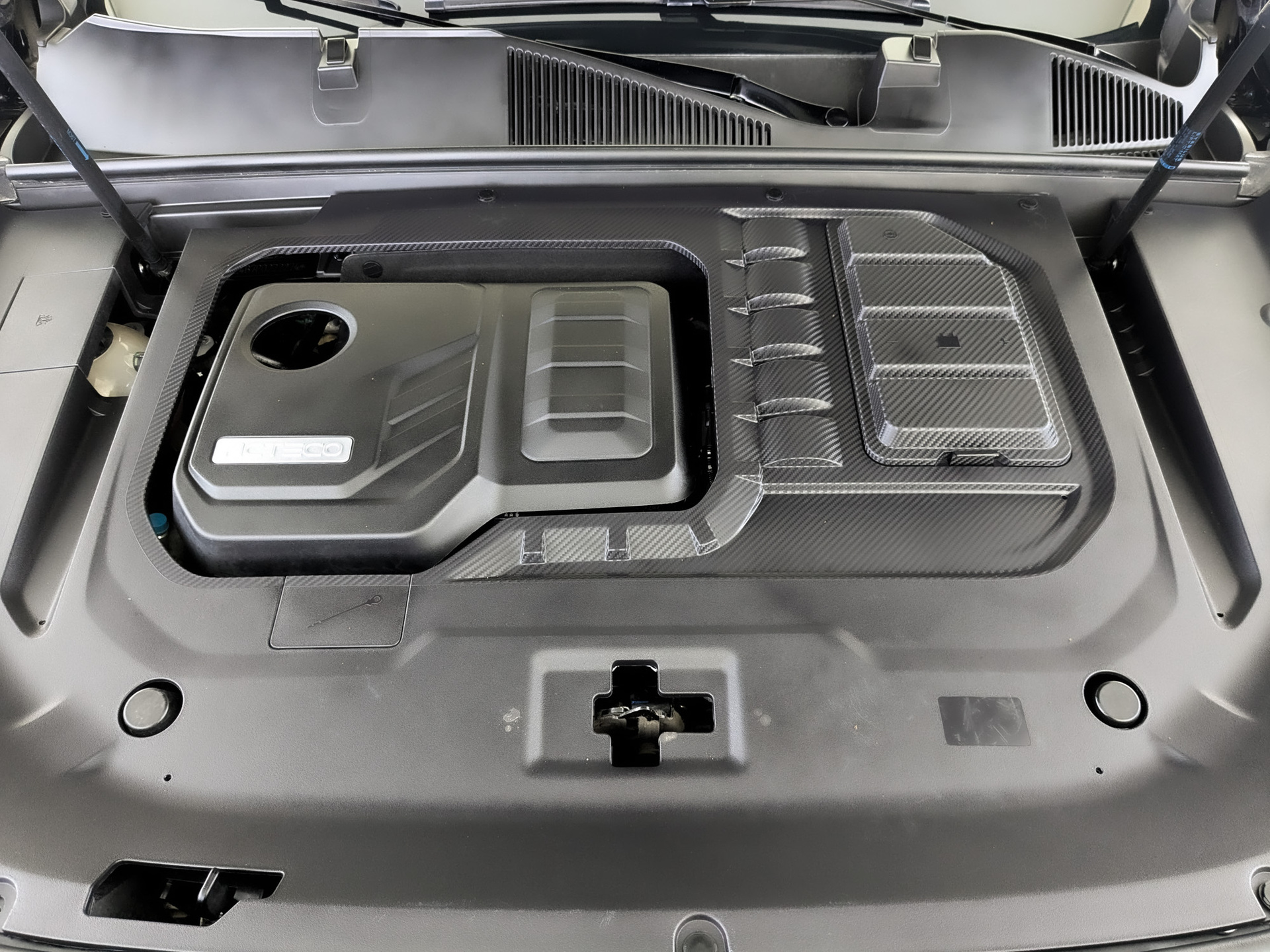 EXEED VX 2.00 (249 л.с), автомат, 2023, пробег 103 218 км