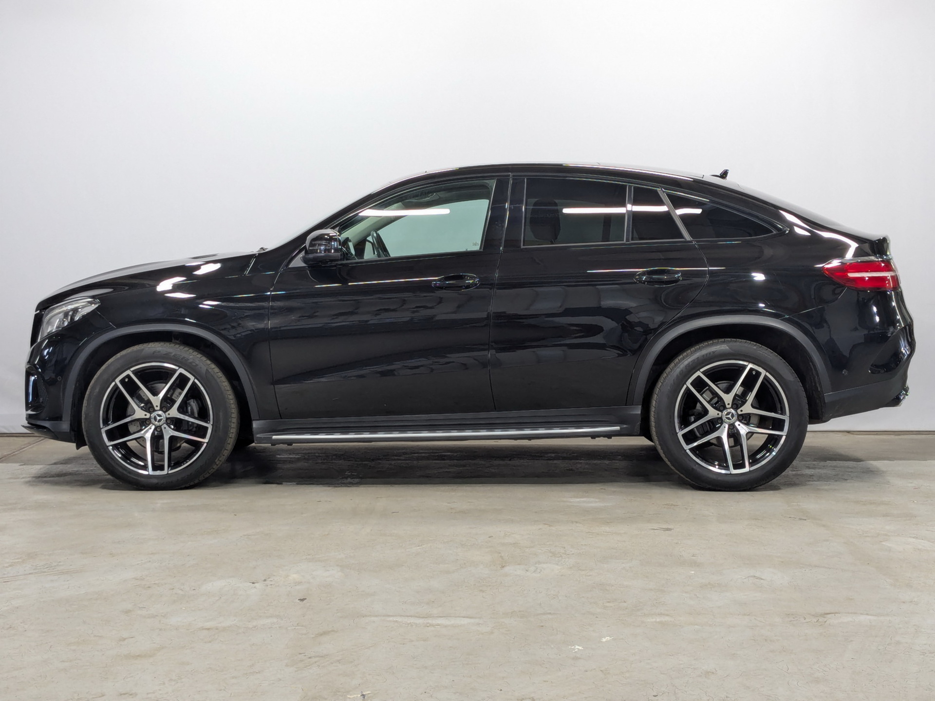 MERCEDES-BENZ GLE Coupe 3.00 (249 л.с), автомат, 2017, пробег 59 600 км