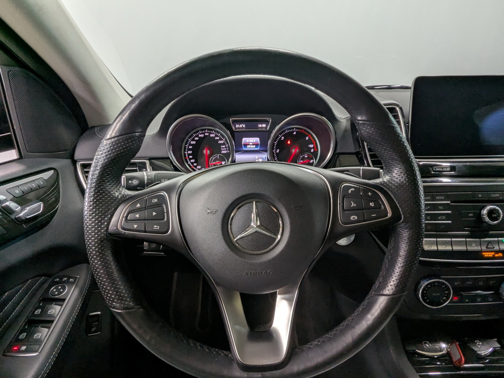 MERCEDES-BENZ GLE Coupe 3.00 (249 л.с), автомат, 2017, пробег 59 600 км