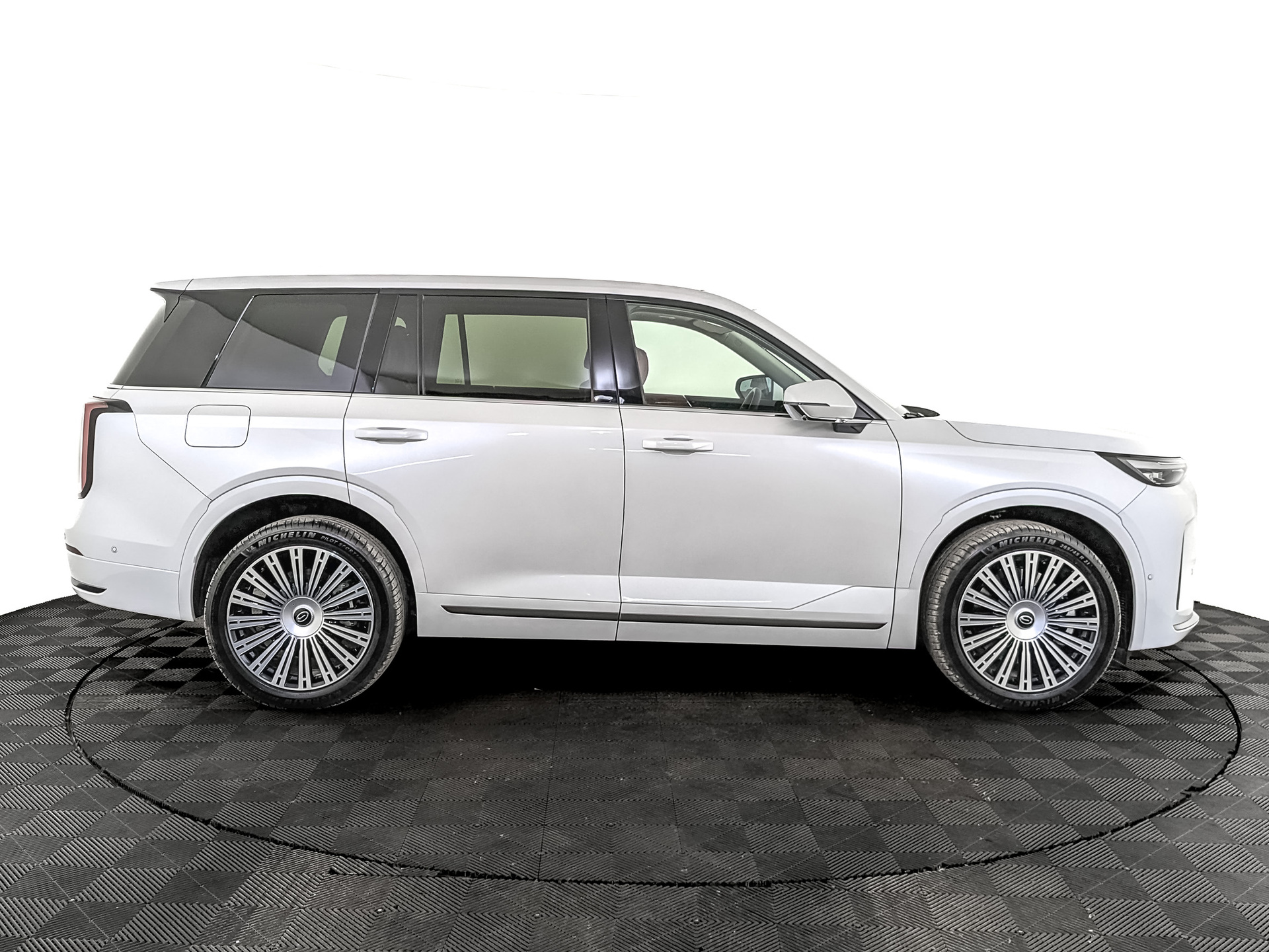 Фото GAC S9 SX Premium 1.5ELH/147 44.5кВт 4WD