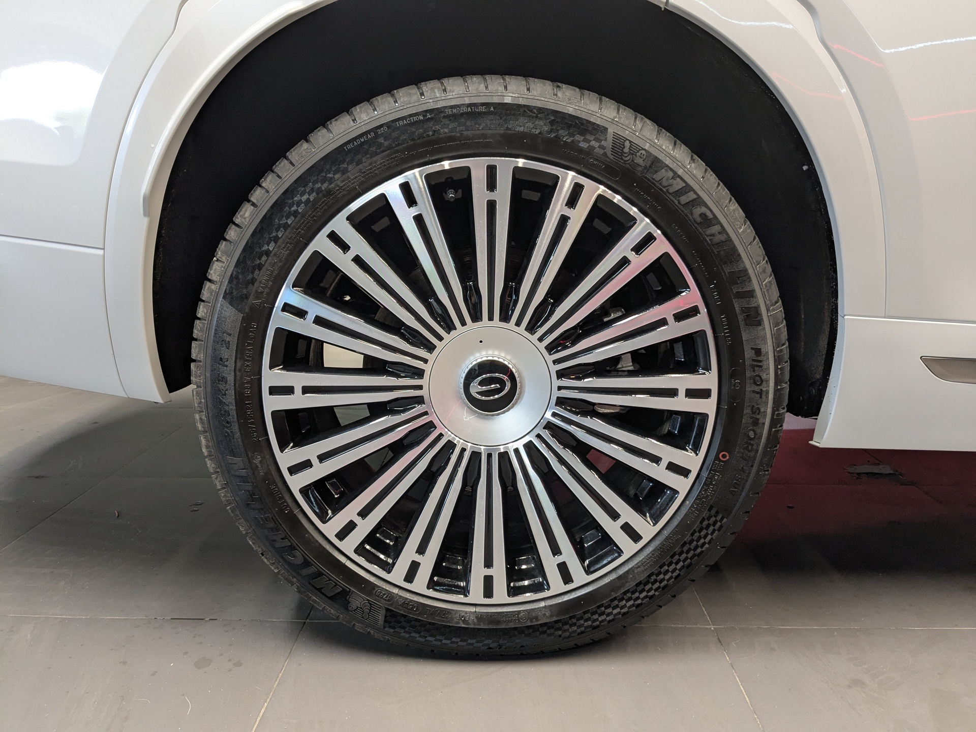 Фото GAC S9 SX Premium 1.5ELH/147 44.5кВт 4WD