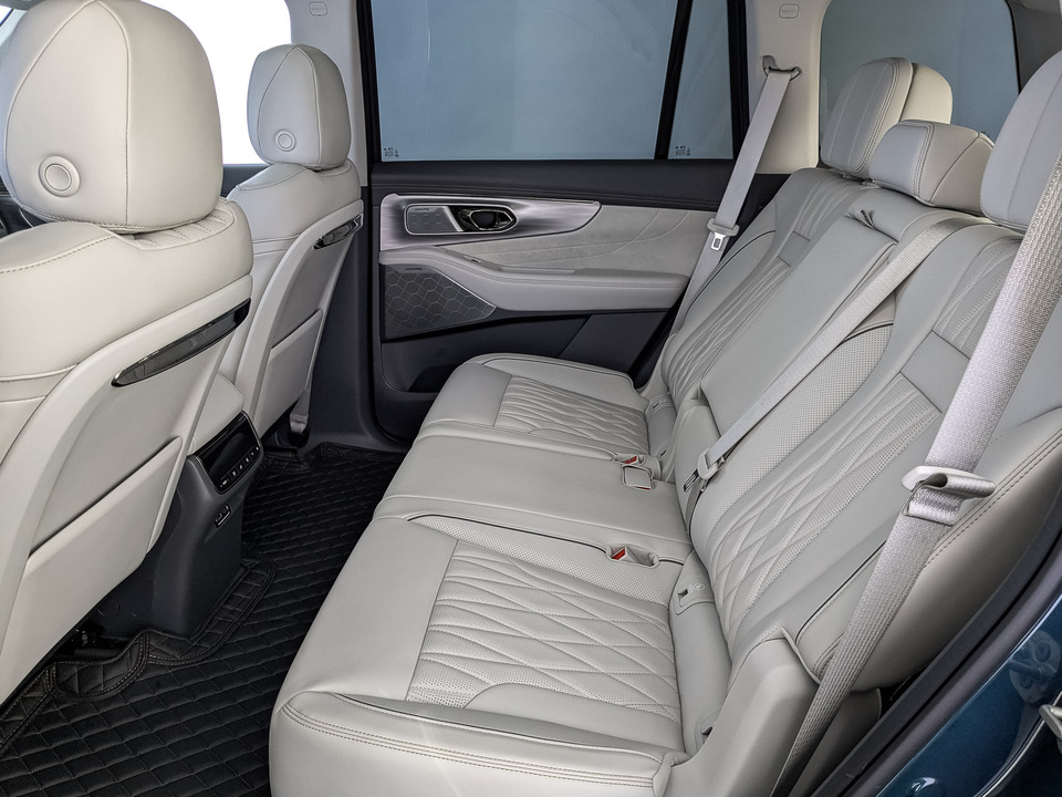 Фото GAC GS8  с пробегом 10 468 км