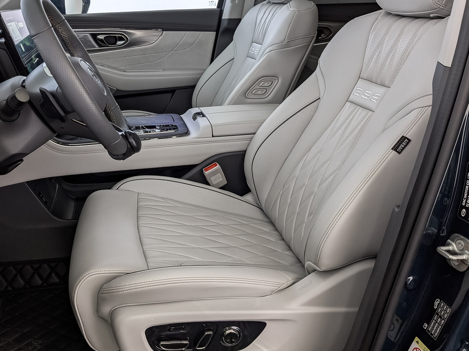 Фото GAC GS8  с пробегом 10 468 км