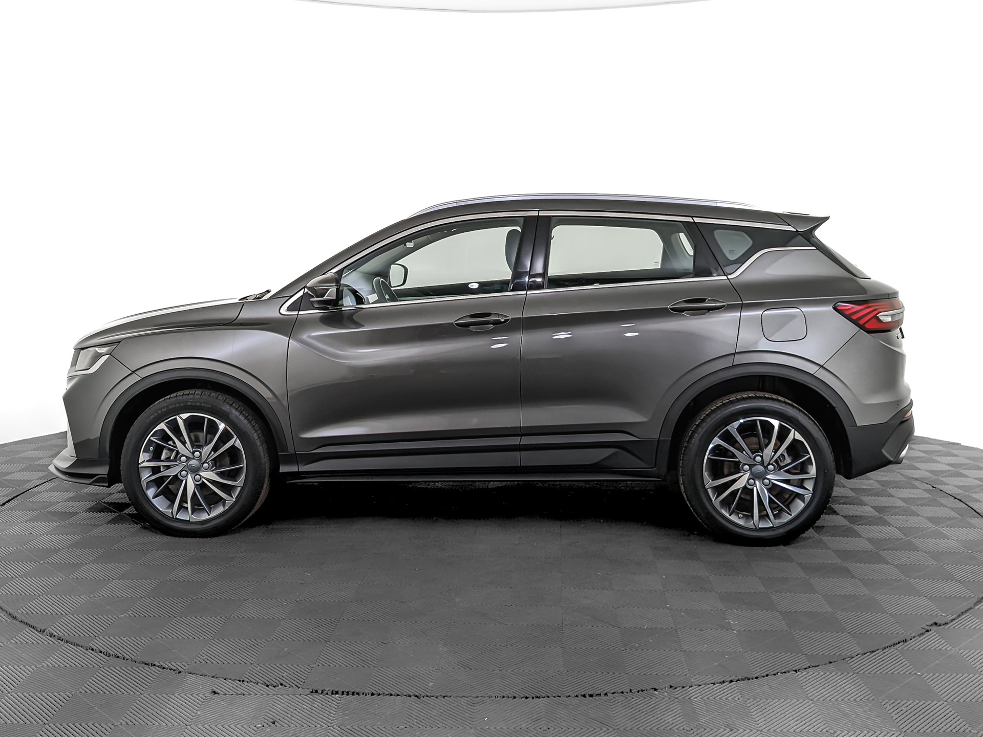 GEELY Coolray 1.50 (149 л.с), автомат, 2023, пробег 63 705 км