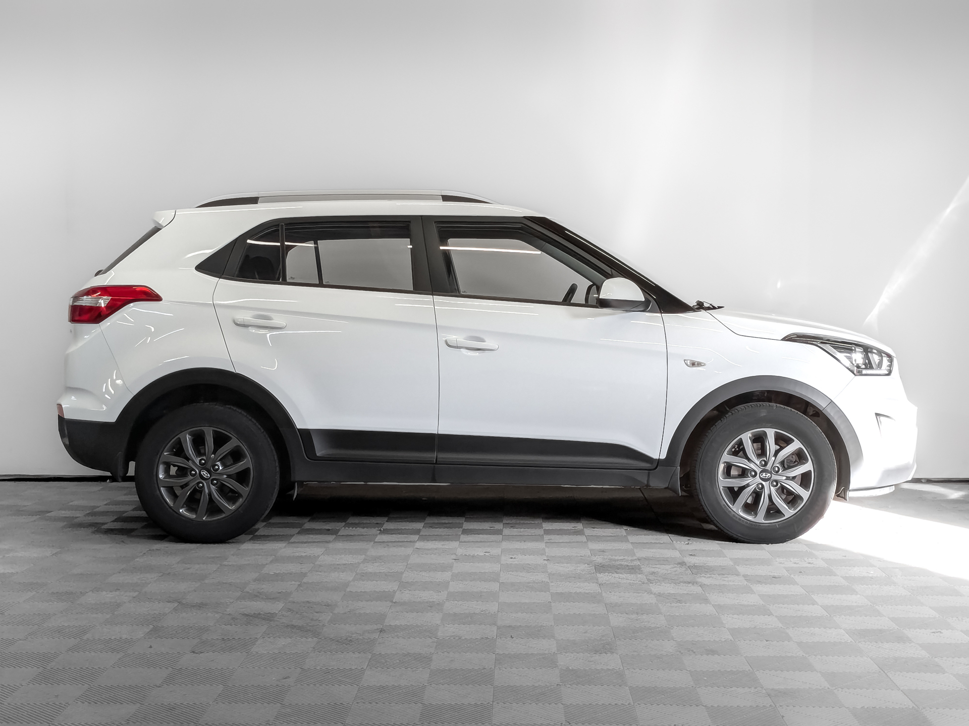 HYUNDAI Creta 1.60 (121 л.с), автомат, 2021, пробег 95 781 км