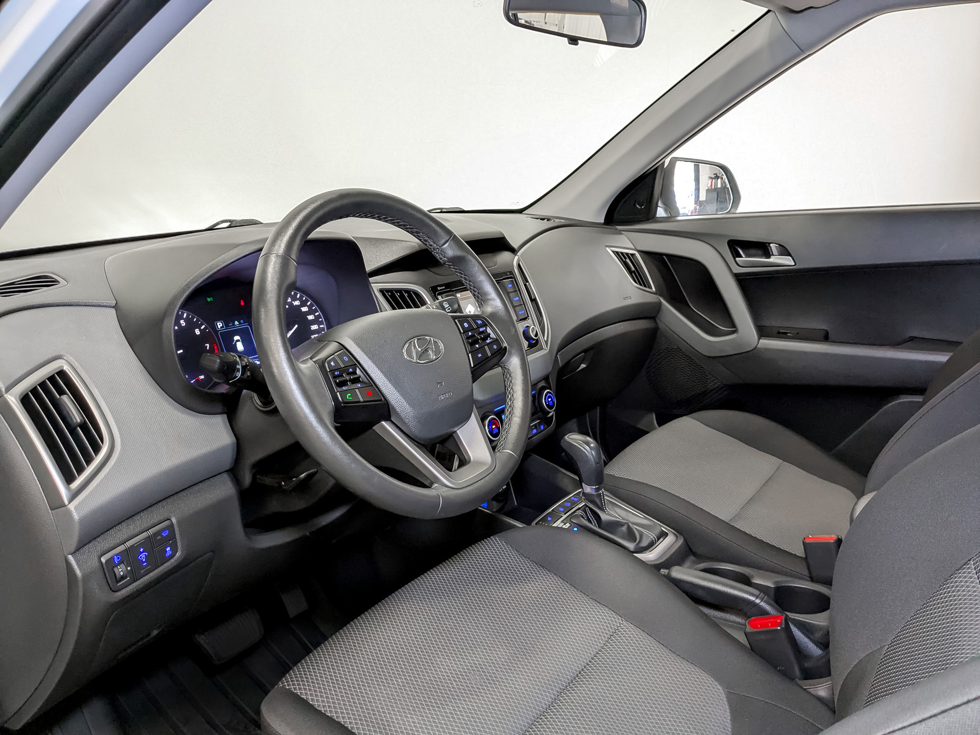 HYUNDAI Creta 1.60 (121 л.с), автомат, 2021, пробег 95 781 км