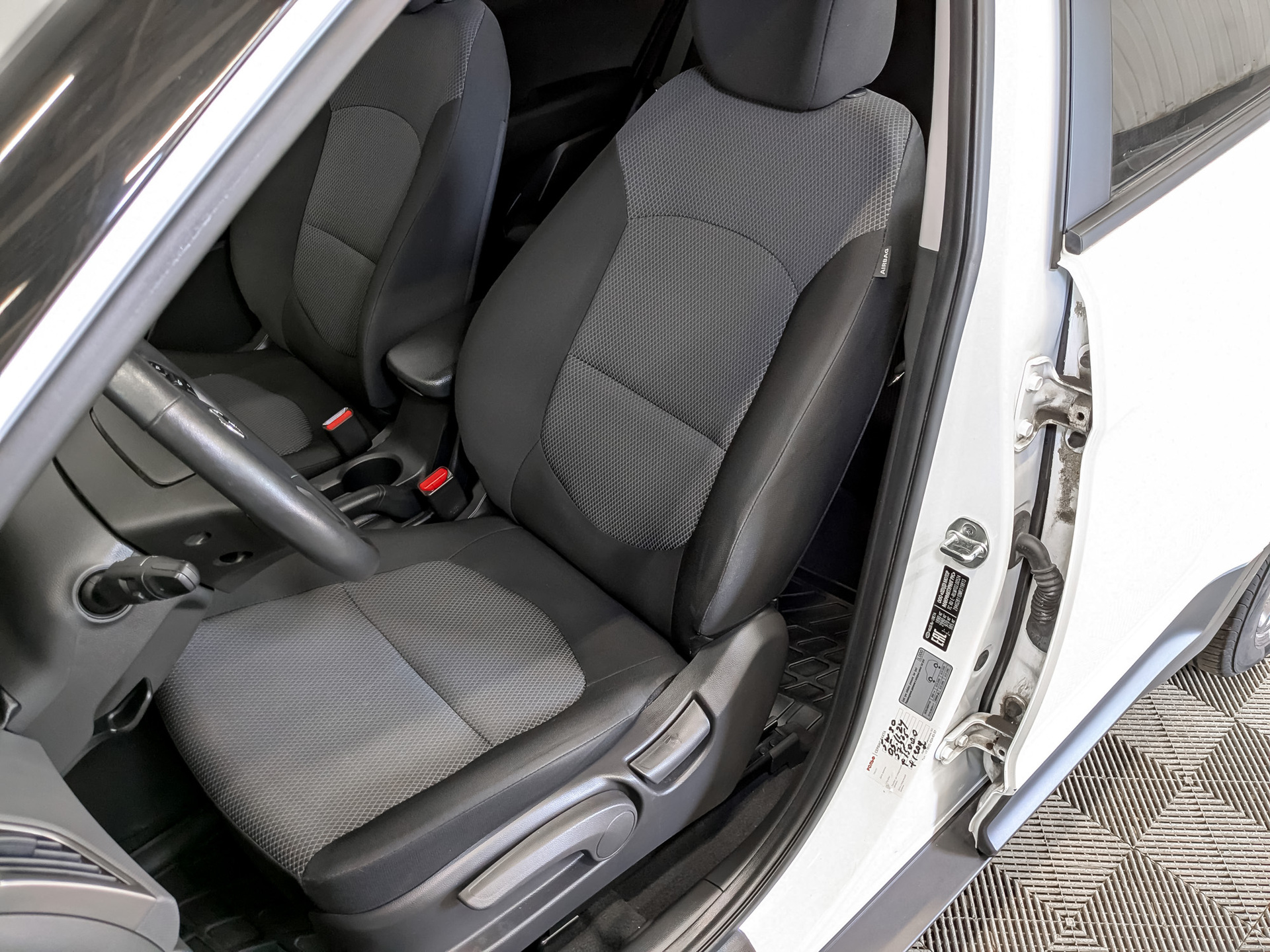 HYUNDAI Creta 1.60 (121 л.с), автомат, 2021, пробег 95 781 км