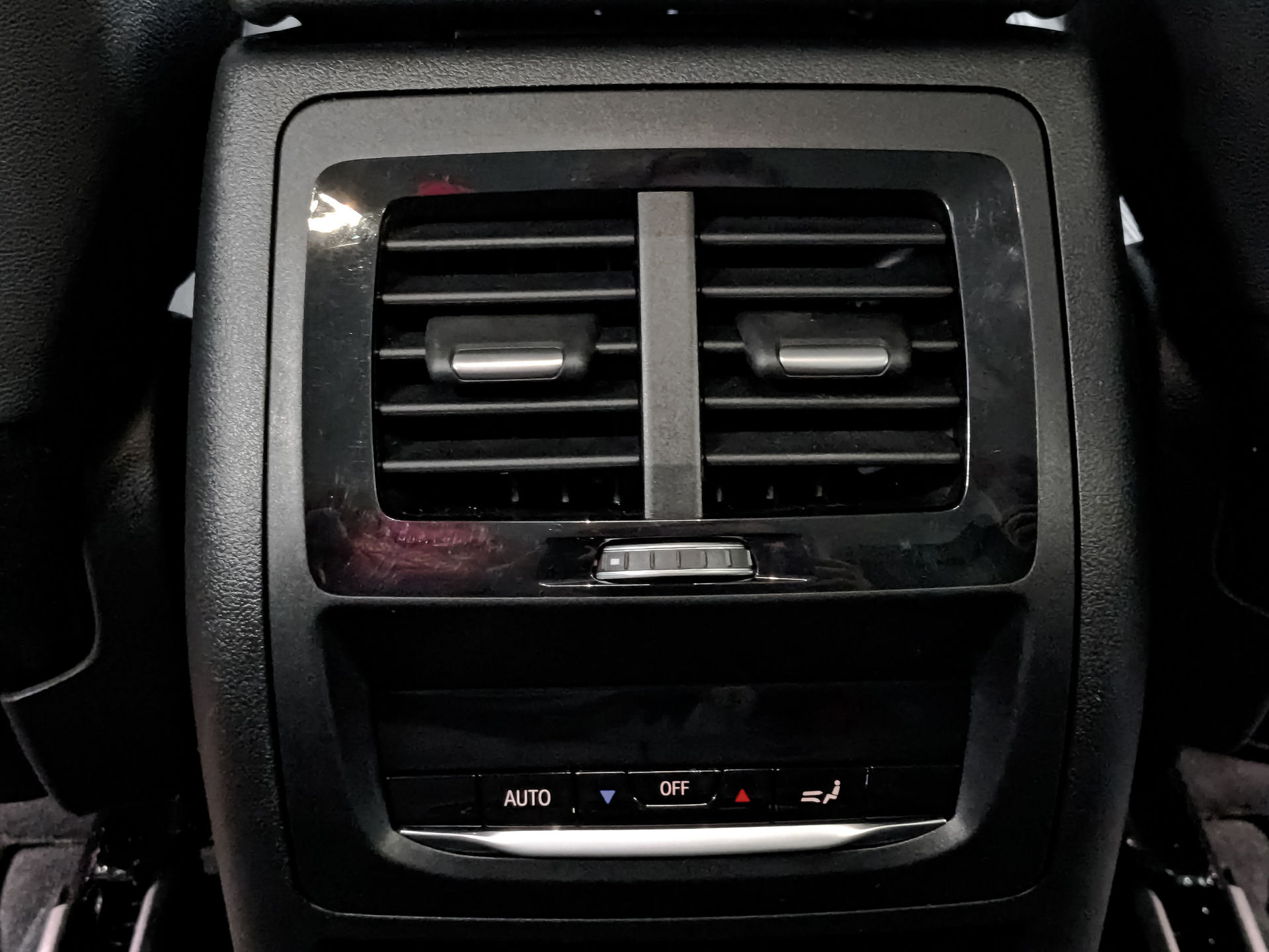 BMW X3 2.00 (184 л.с), автомат, 2019, пробег 26 321 км