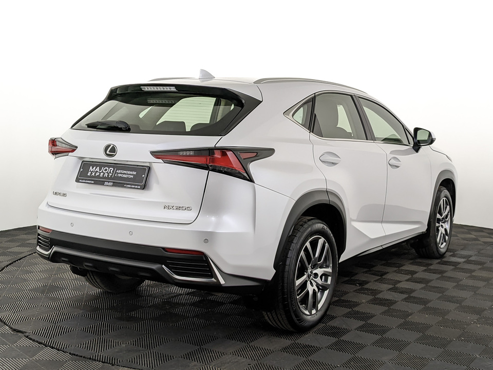 Lexus NX
