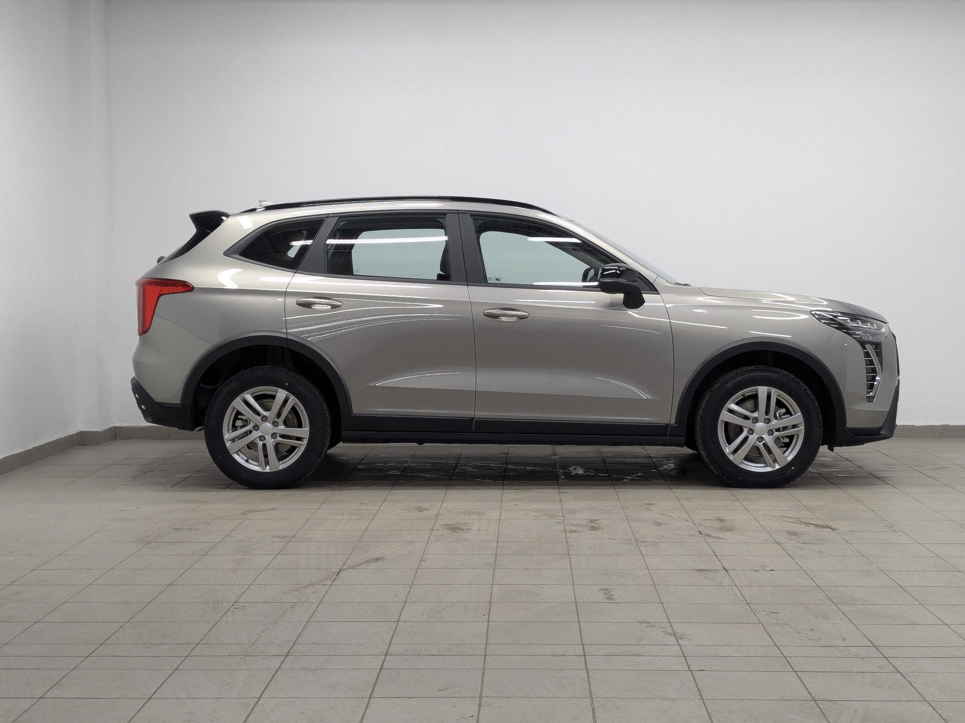 Фото Haval Jolion Оптимум 1.5T/150 7RT 4WD