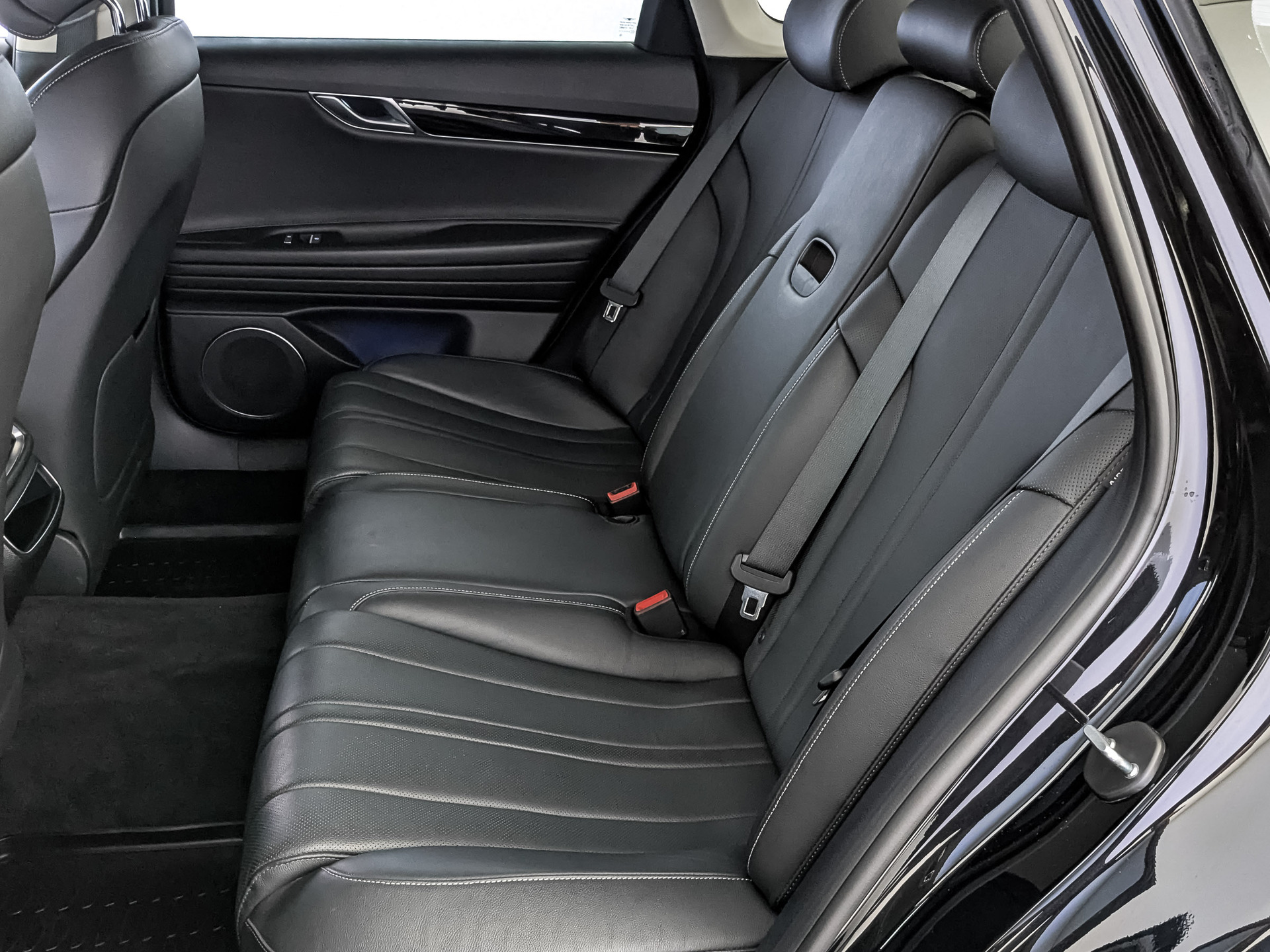 GENESIS G80 2.50 (249 л.с), автомат, 2021, пробег 58 470 км