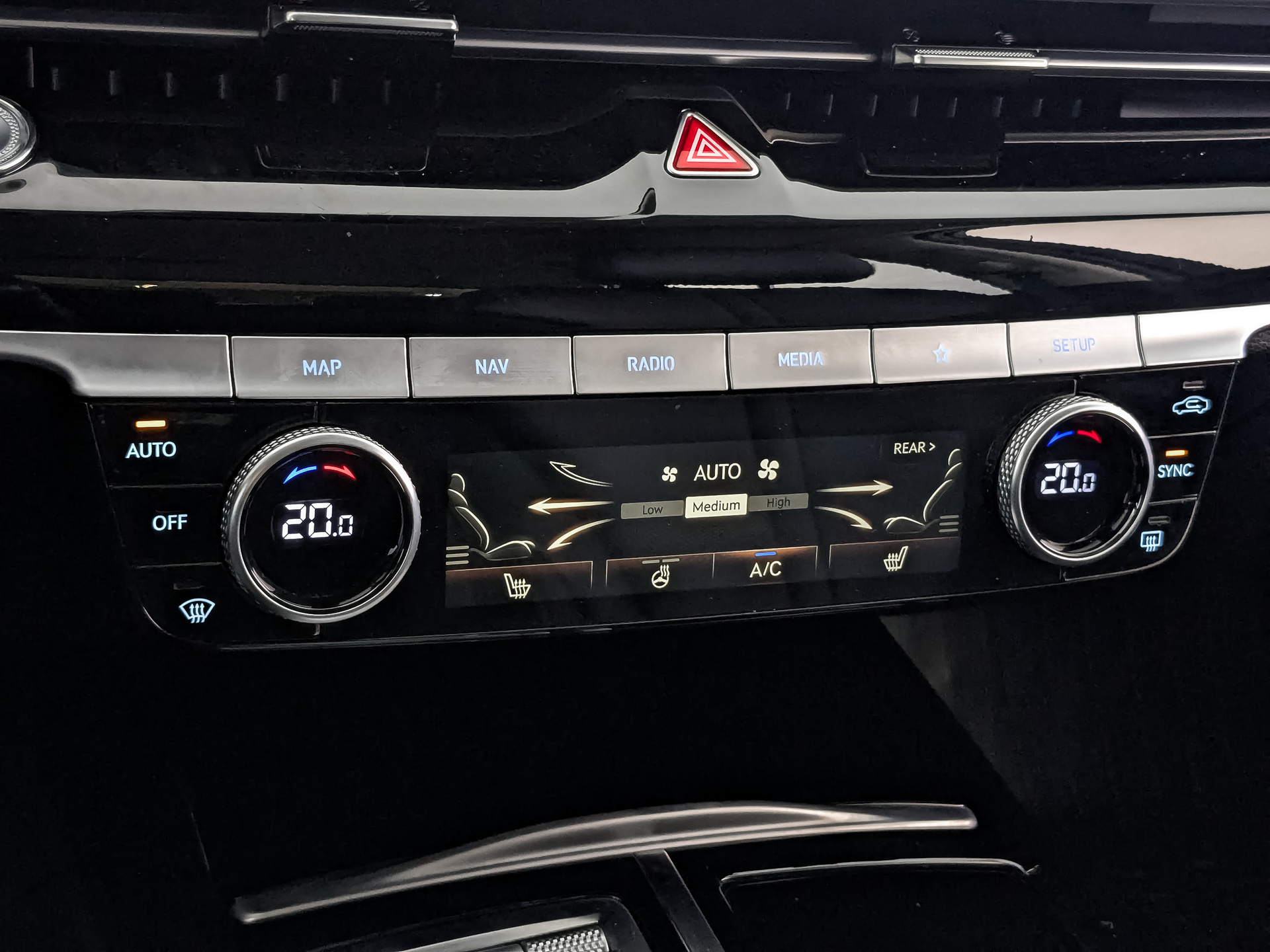 GENESIS G80 2.50 (249 л.с), автомат, 2021, пробег 58 470 км