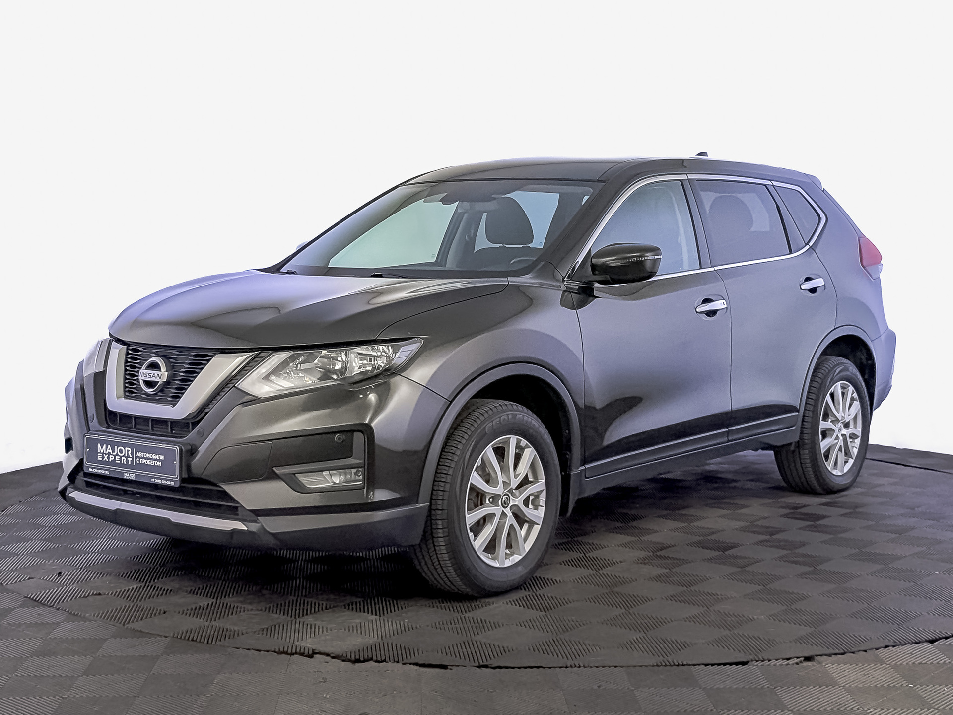 NISSAN X-Trail 2.00 (144 л.с), автомат, 2021, пробег 131 000 км