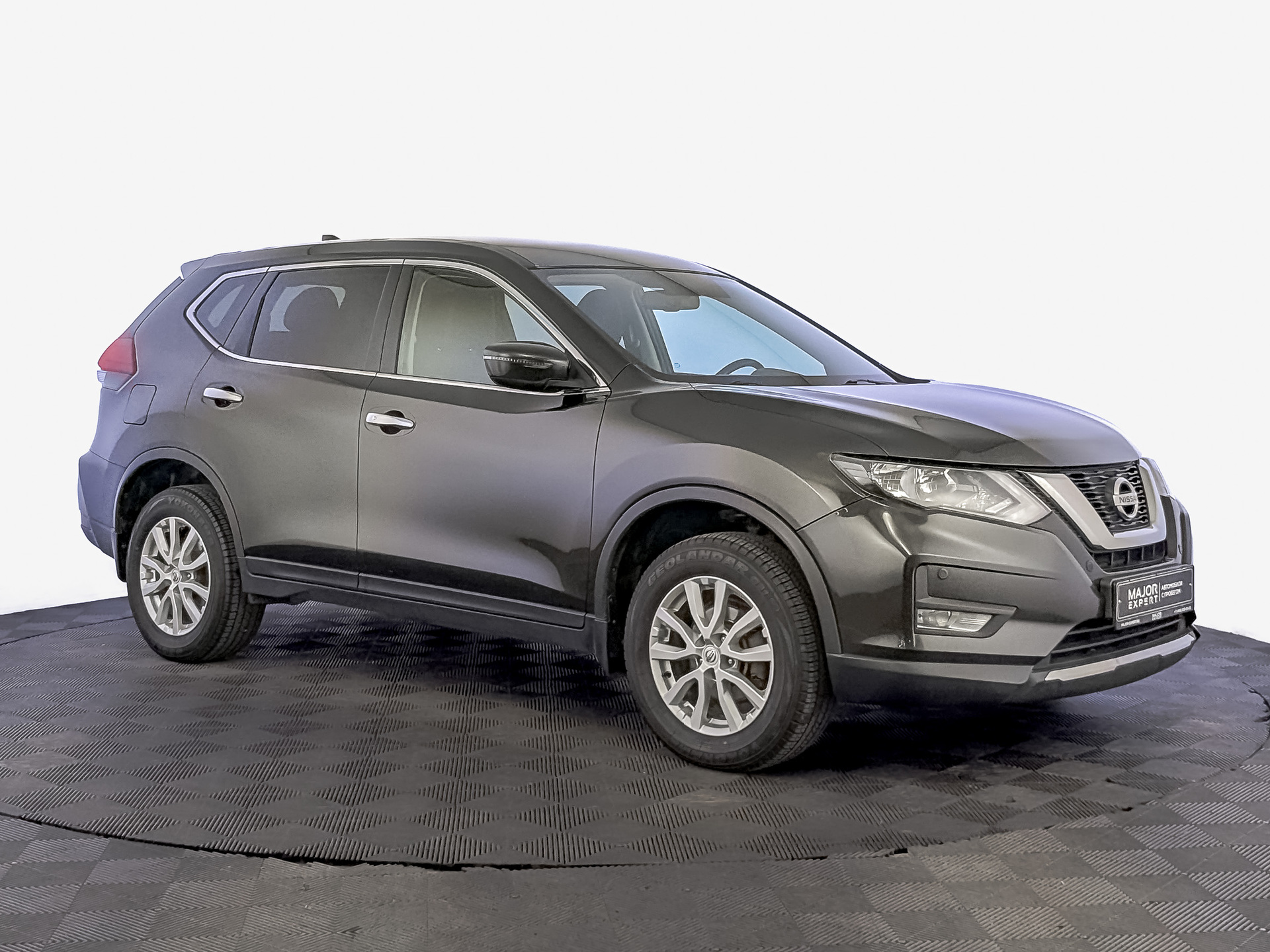 NISSAN X-Trail 2.00 (144 л.с), автомат, 2021, пробег 131 000 км