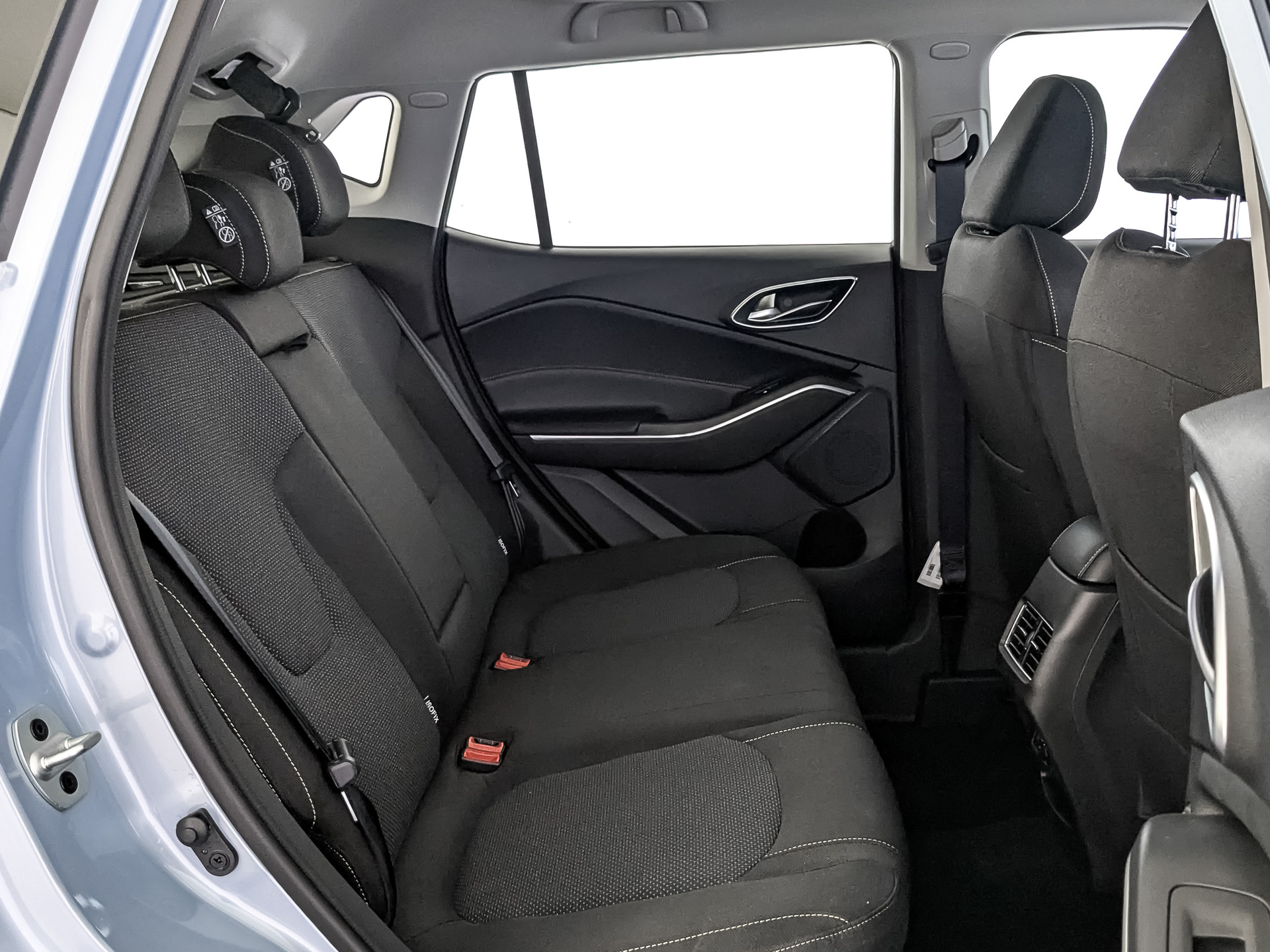 Фото Москвич 3 Комфорт с телематикой 1.5T/136 CVT 5D