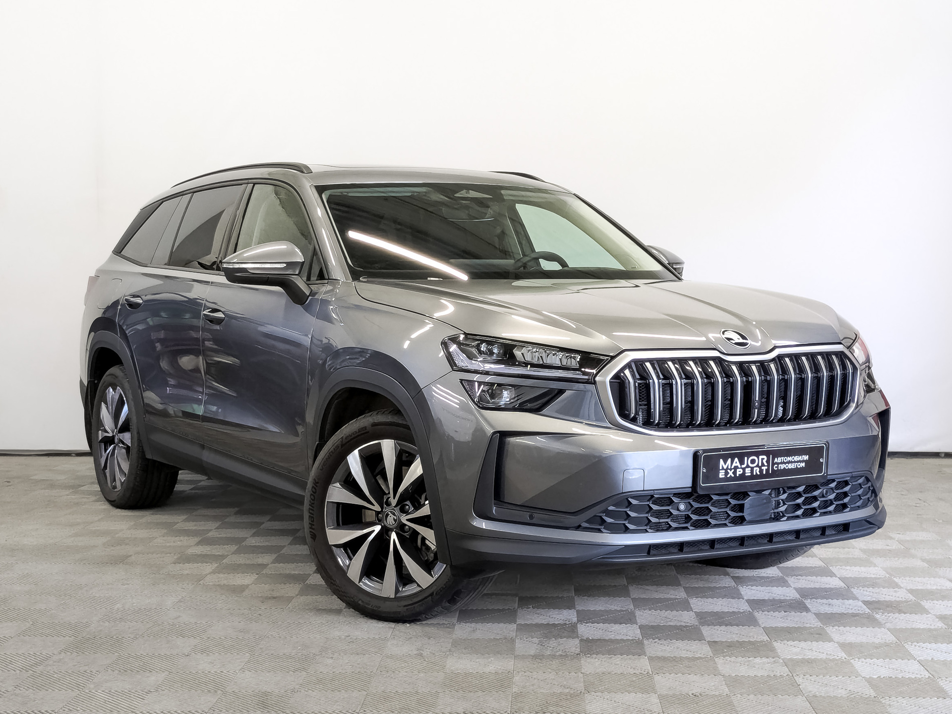 SKODA Kodiaq 2.00 (190 л.с), автомат, 2025, пробег 4 232 км