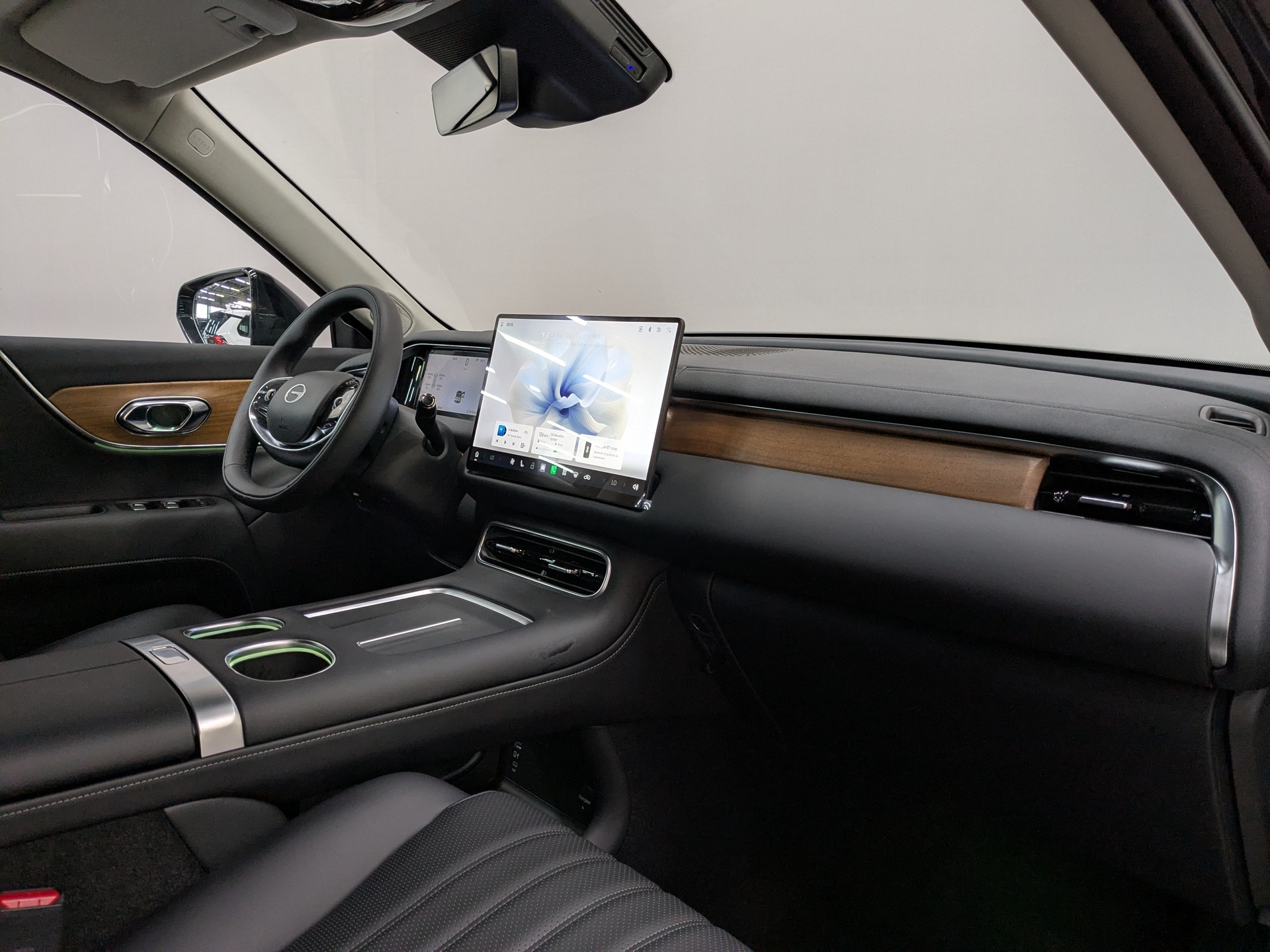 Фото GAC S9 SX Premium 1.5ELH/147 44.5кВт 4WD