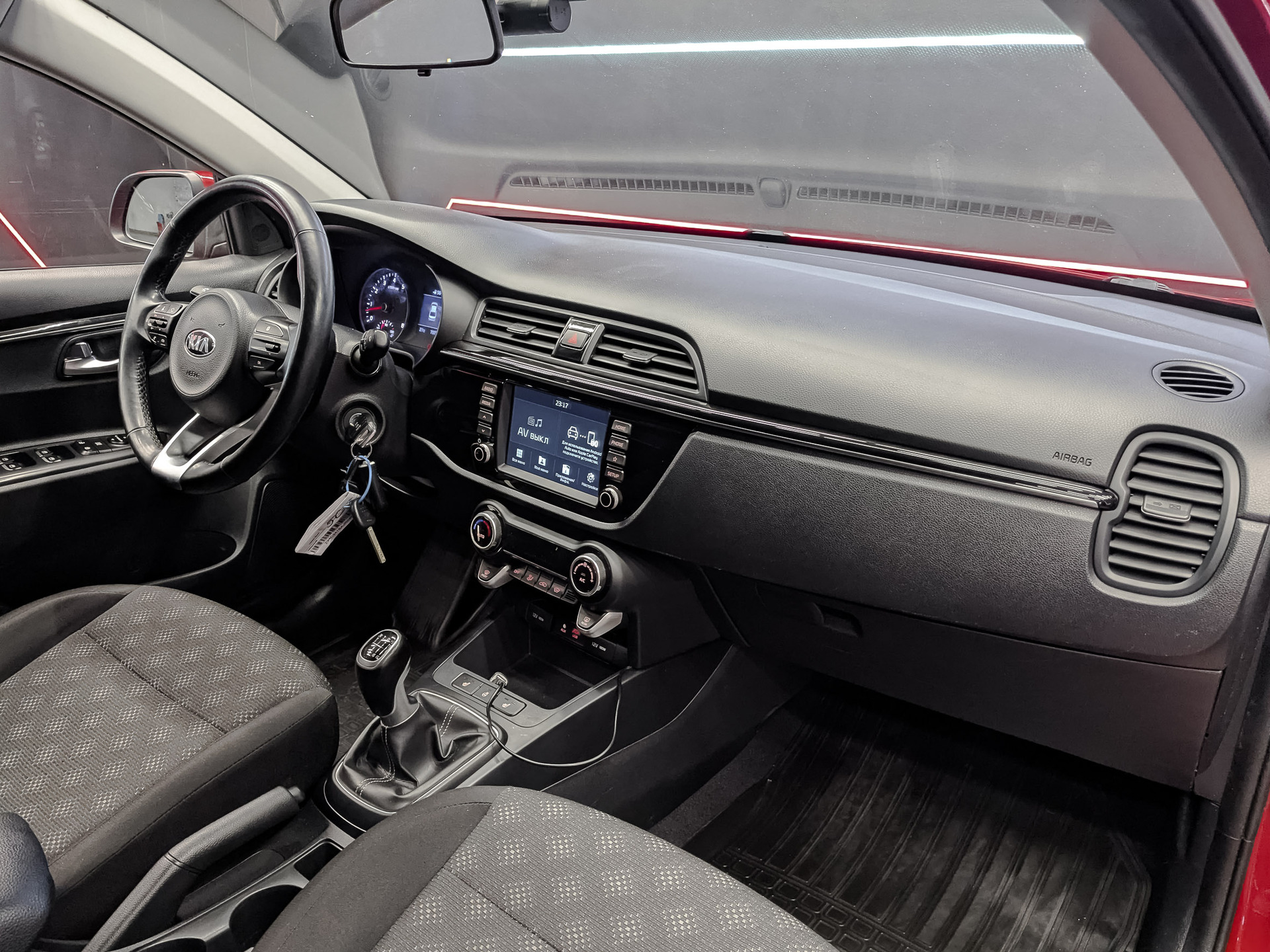KIA Rio 1.60 (123 л.с), механическая, 2017, пробег 73 773 км