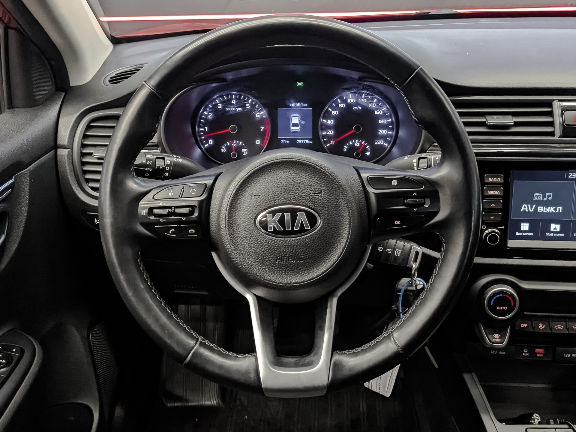 KIA Rio 1.60 (123 л.с), механическая, 2017, пробег 73 773 км